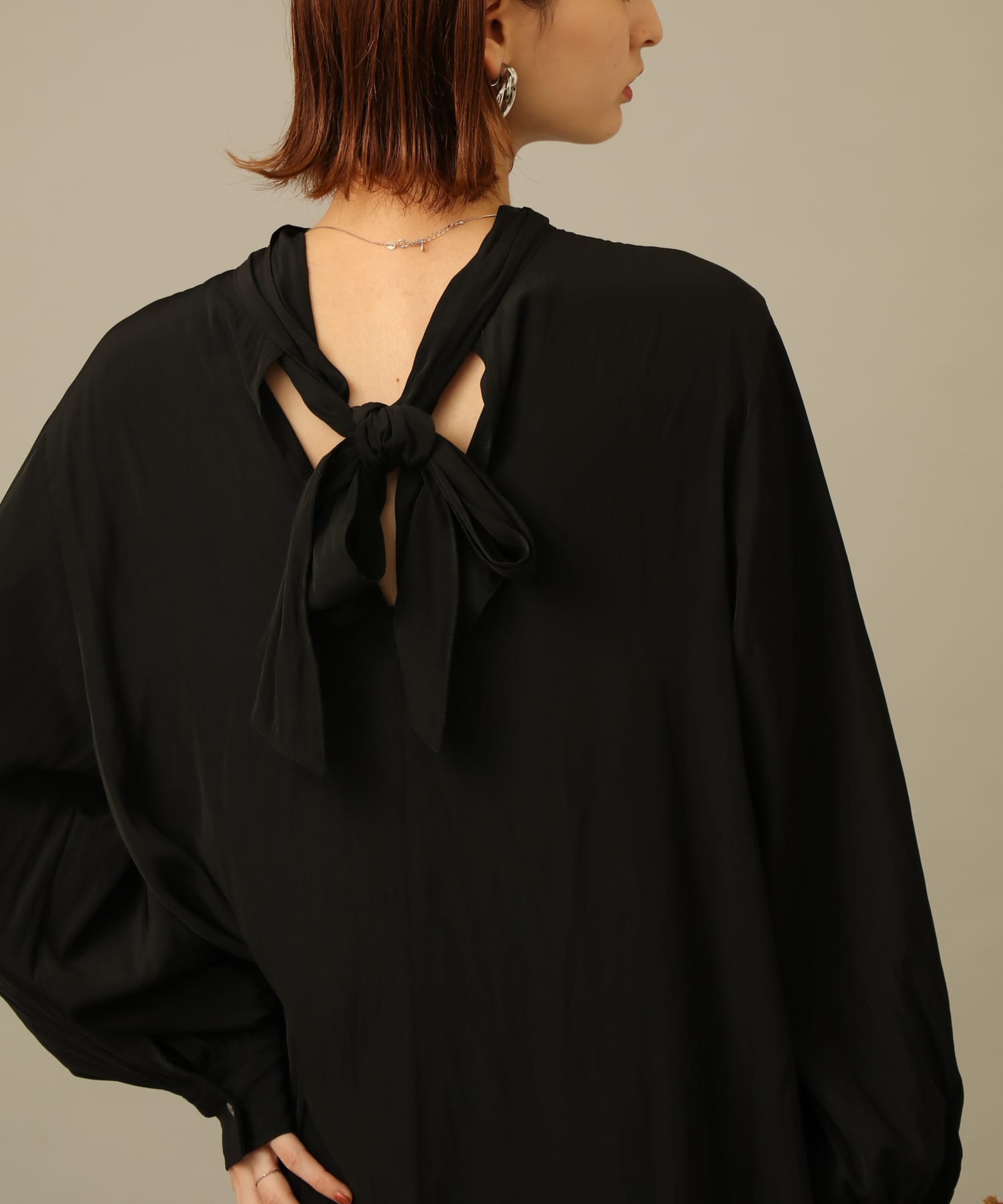 バックタイチュニックブラウス BLACK FREE