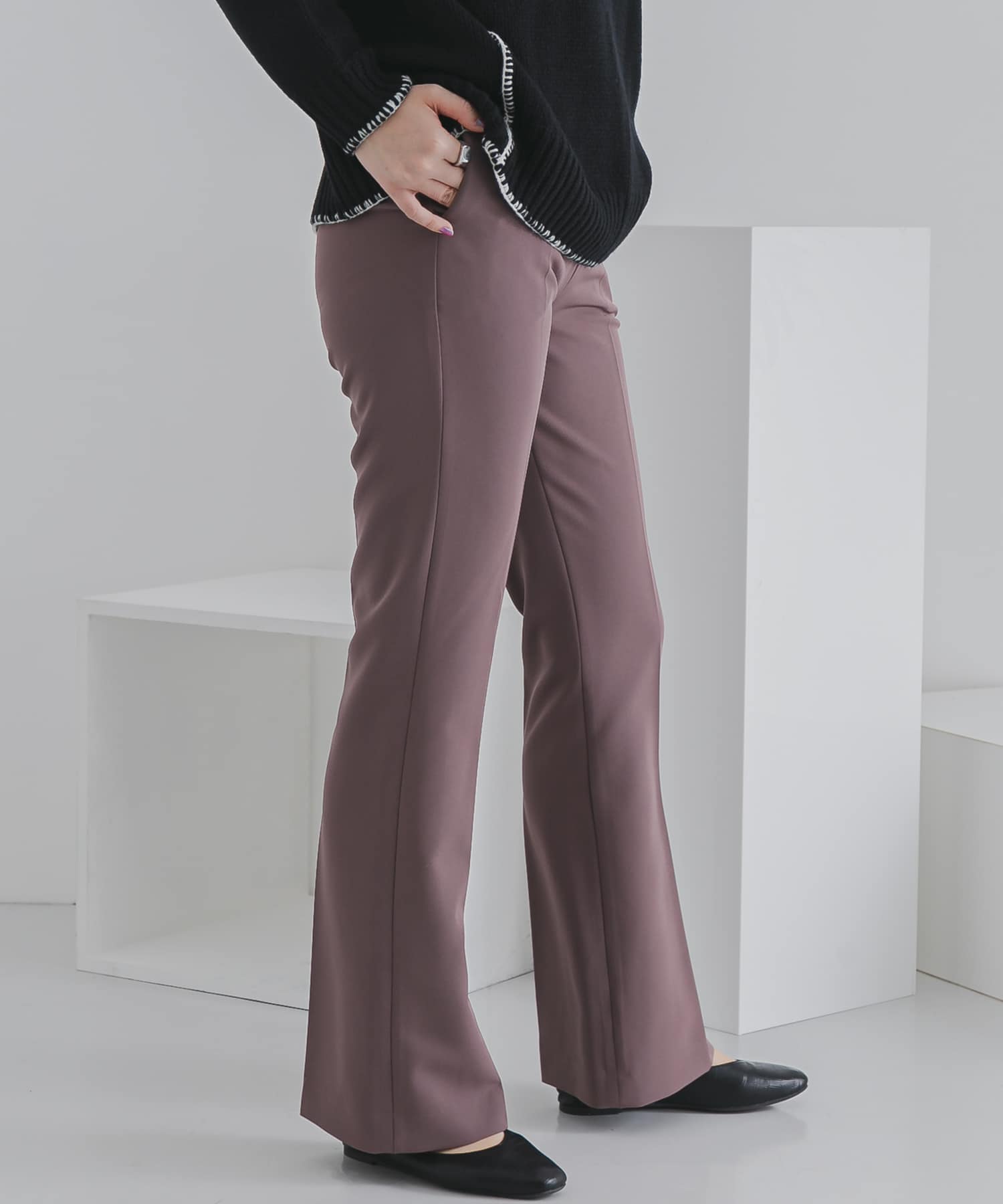 センタープレスキックフレアパンツ DUSTY ROSE M
