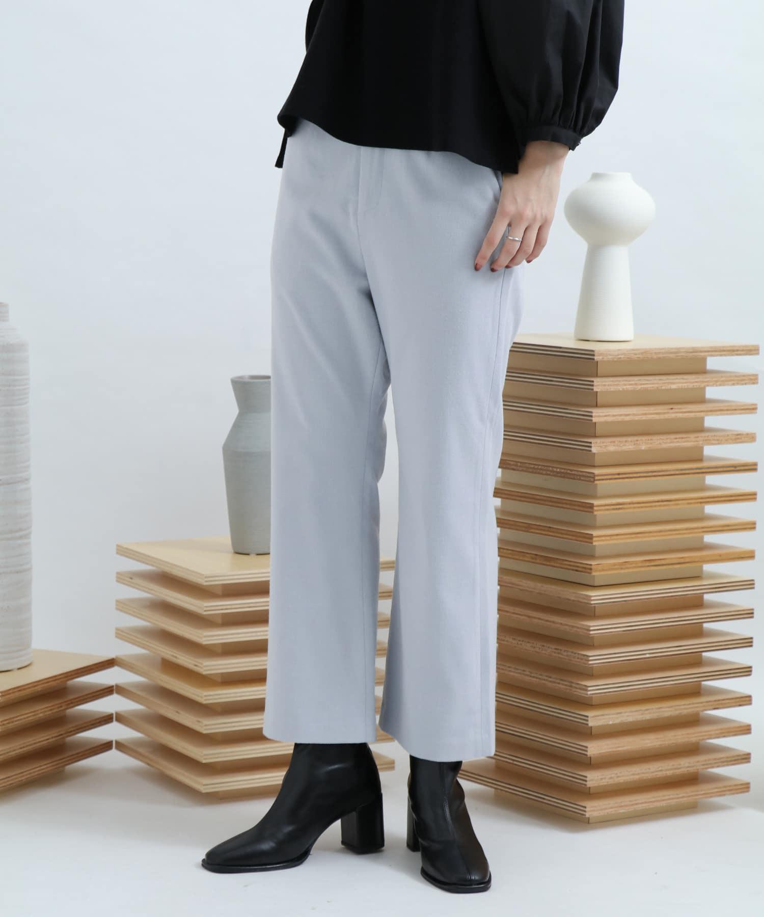 ウールセミフレアクロップドパンツ L.BLUE S