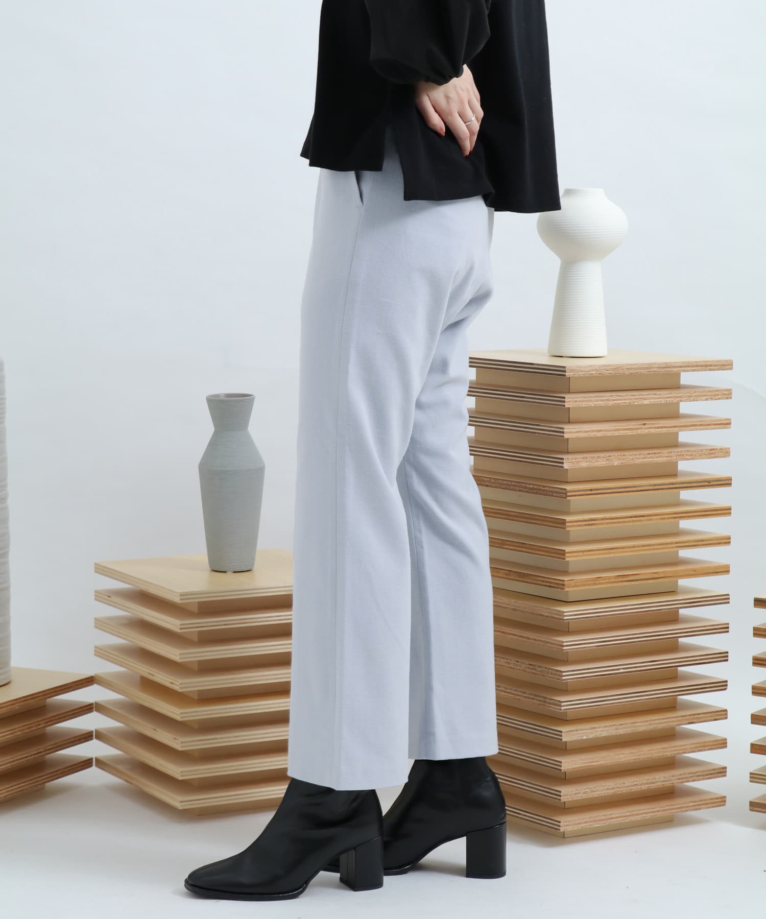 ウールセミフレアクロップドパンツ L.BLUE S