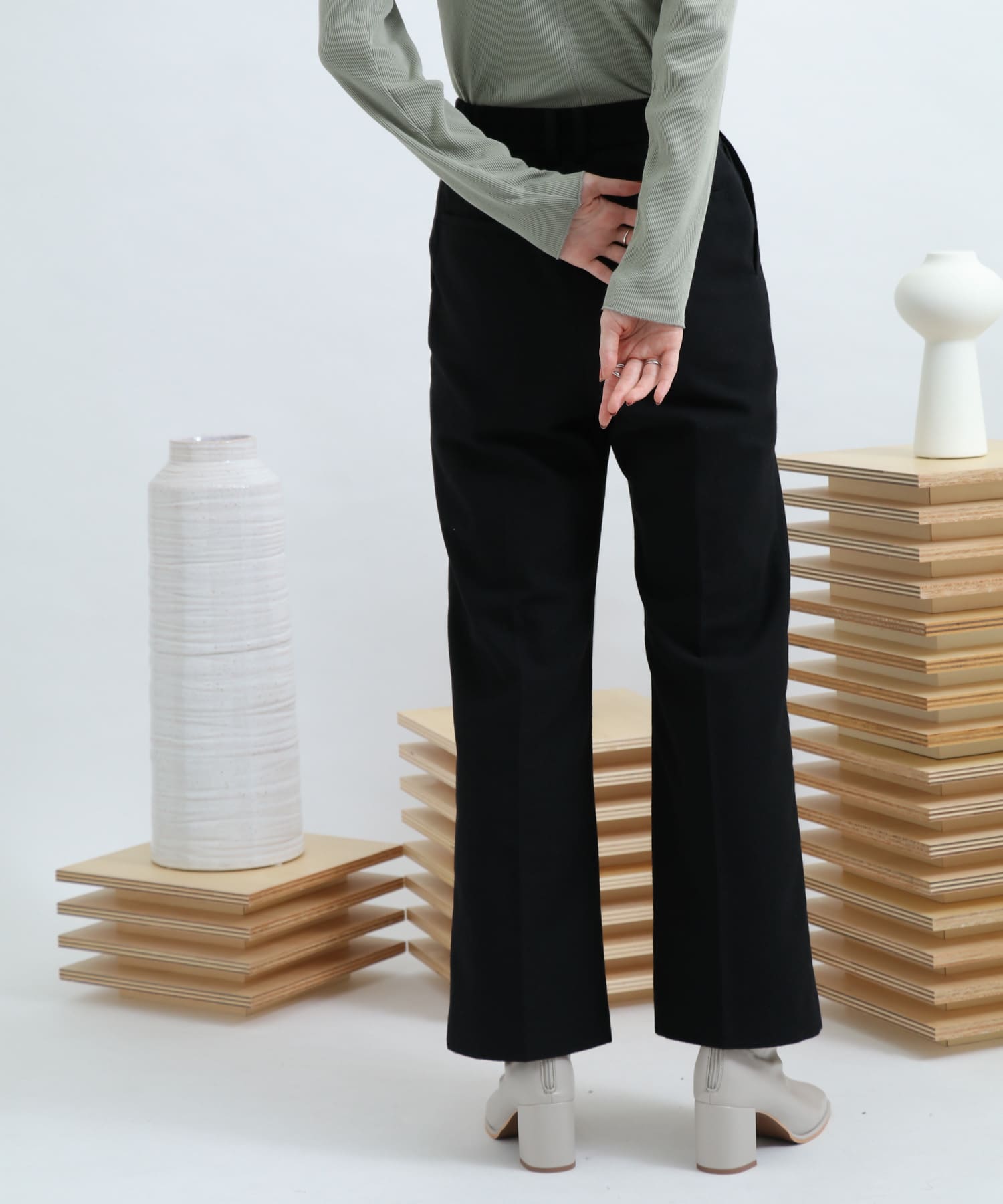 ウールセミフレアクロップドパンツ BLACK S