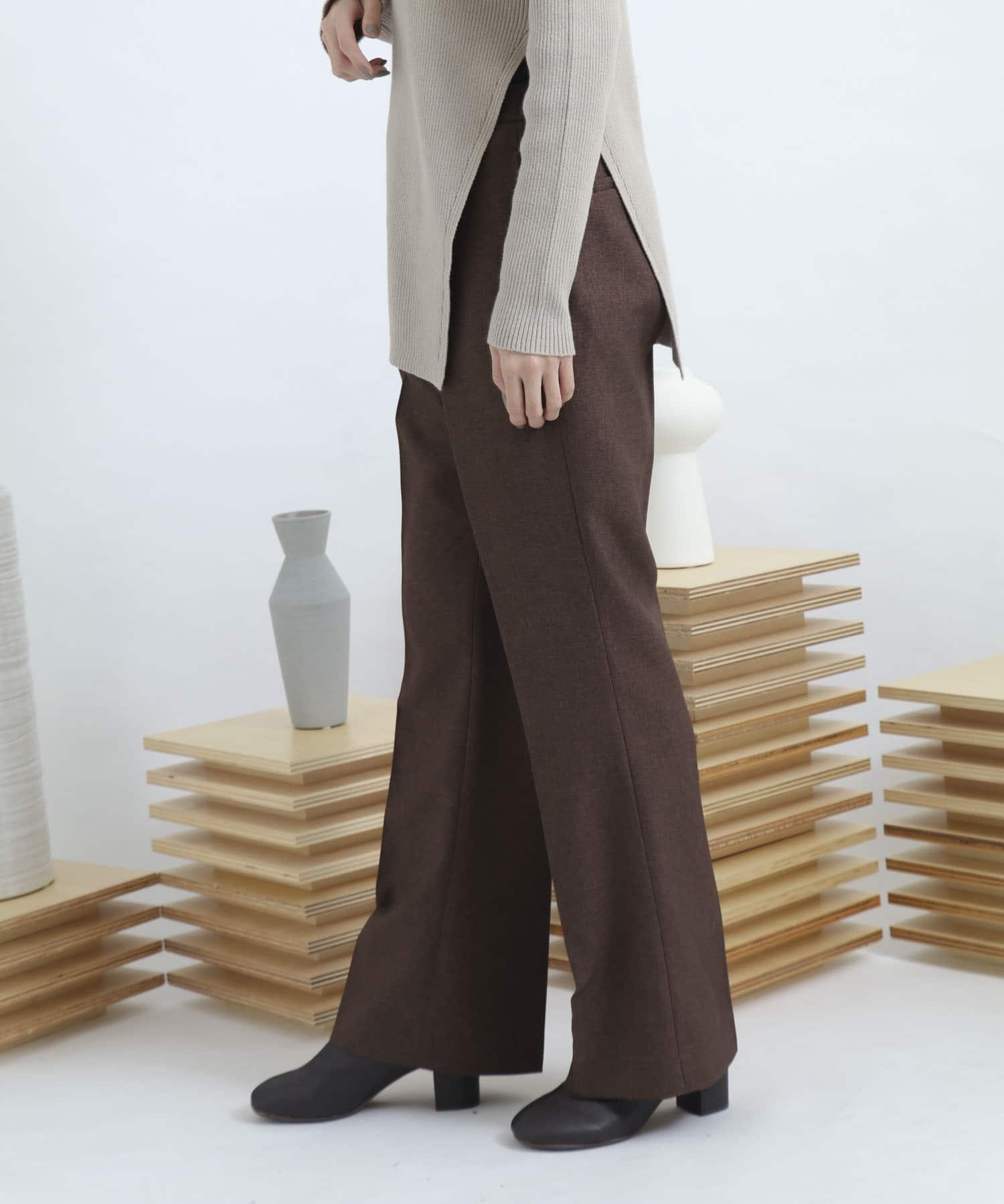 ウールライクキックフレアパンツ BROWN S