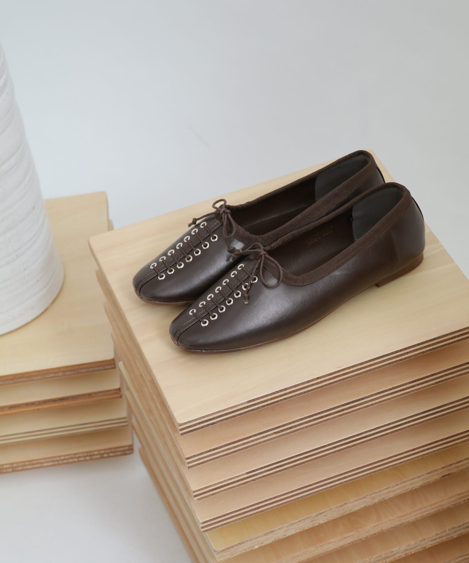 レースアップバレエシューズ BROWN M