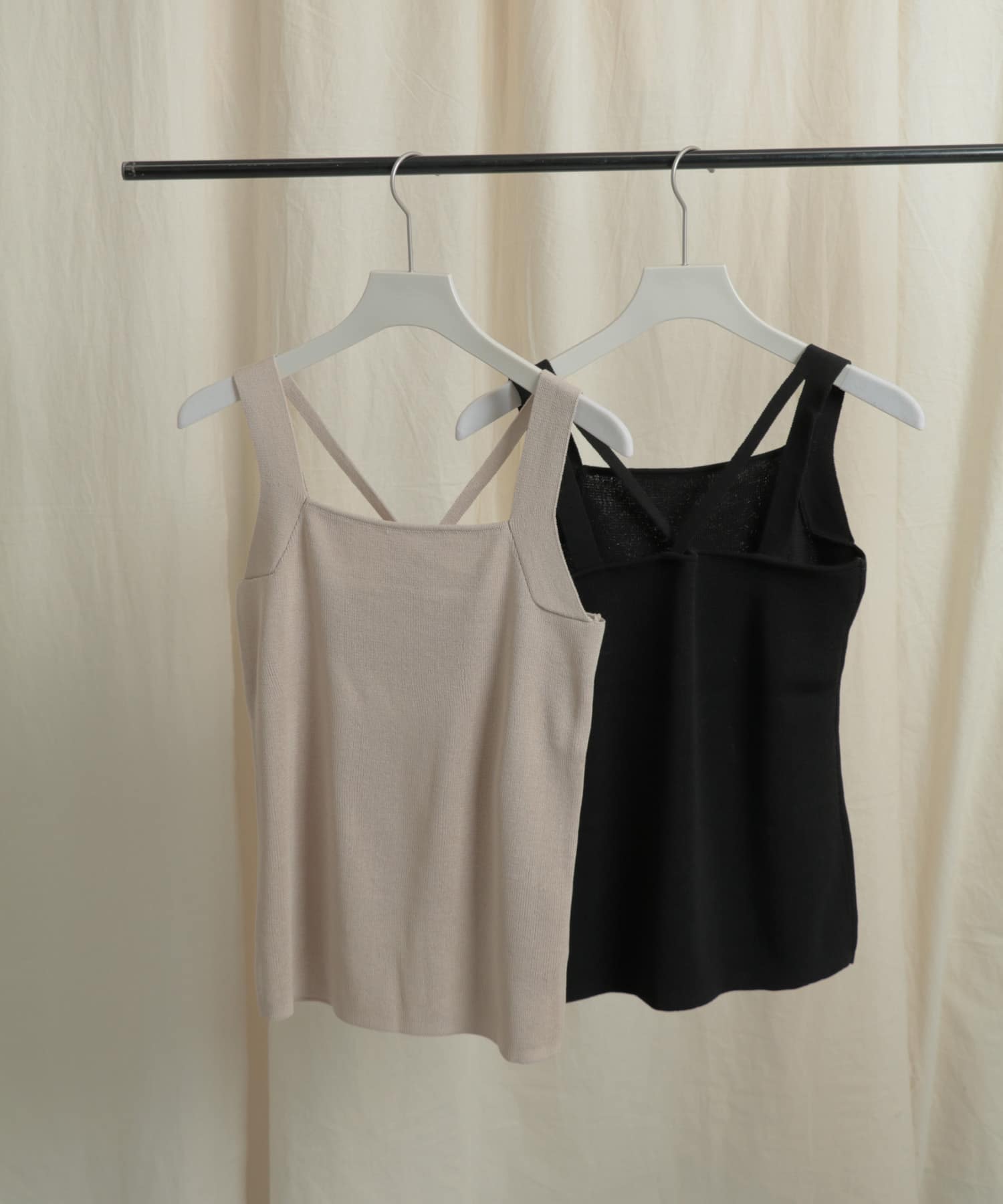バッククロスニットタンクトップ GREIGE One