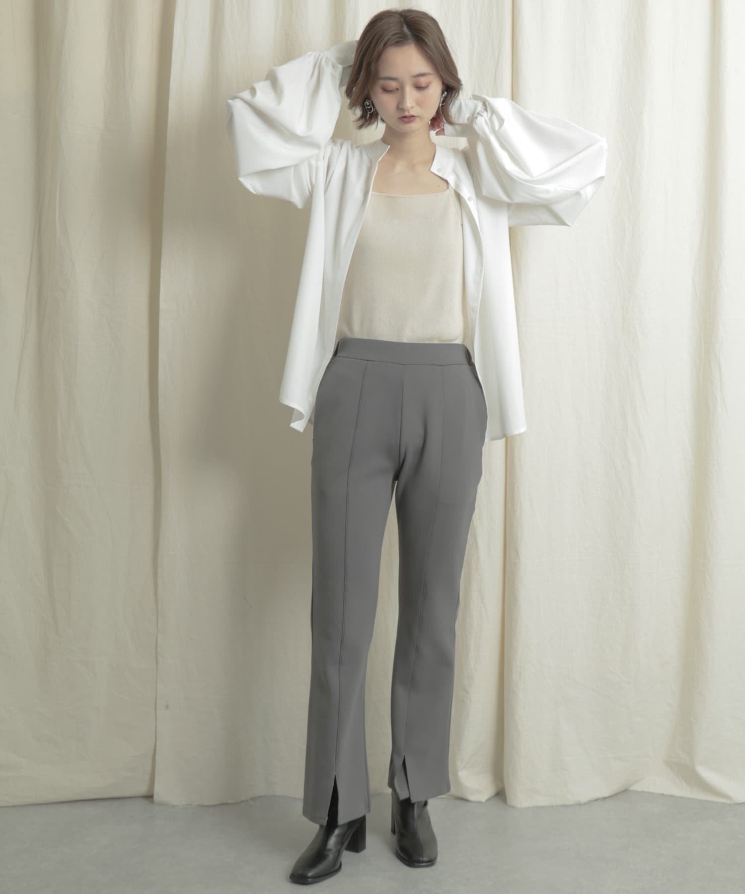 バッククロスニットタンクトップ OFF WHITE One