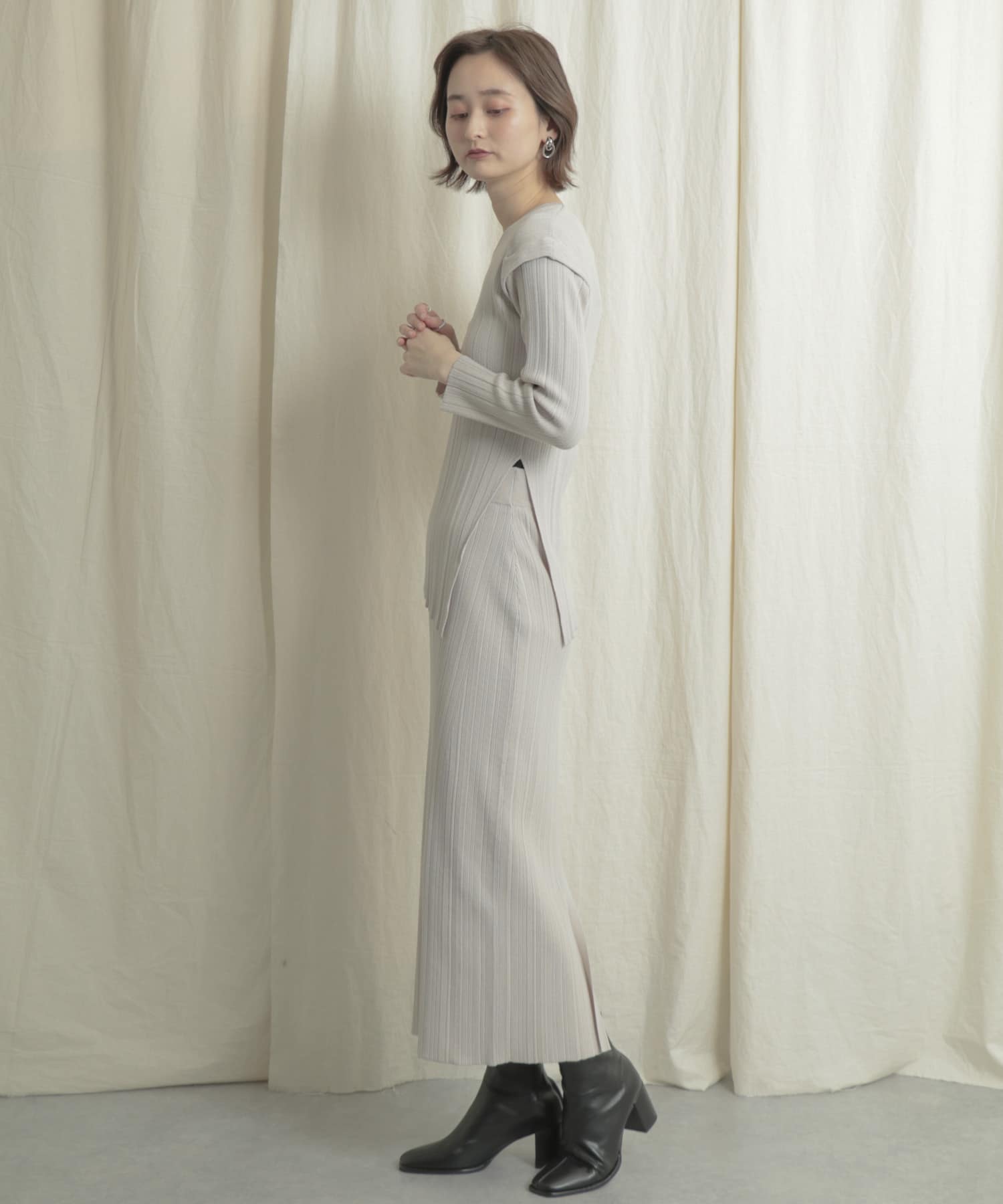 IVORY