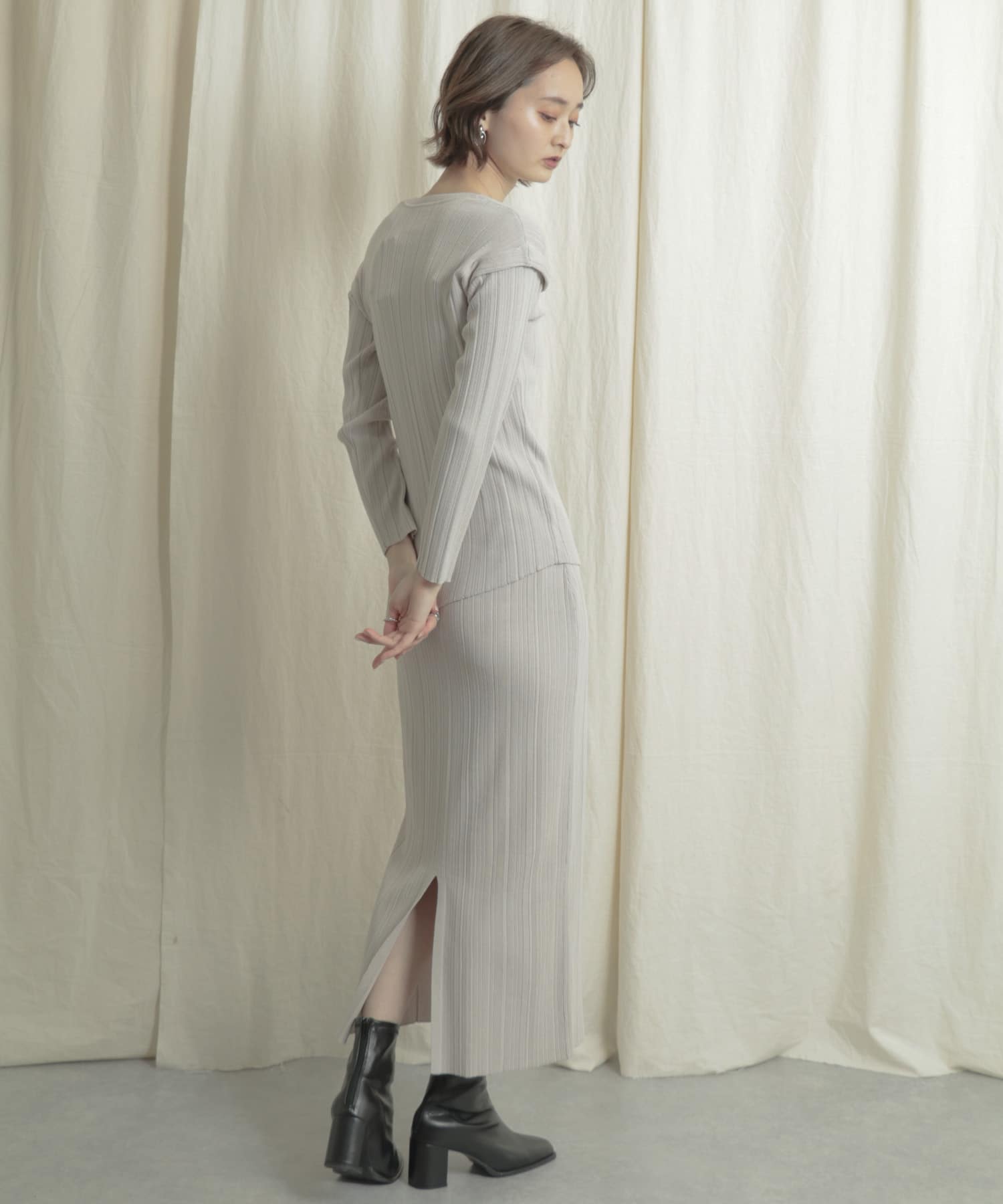 IVORY