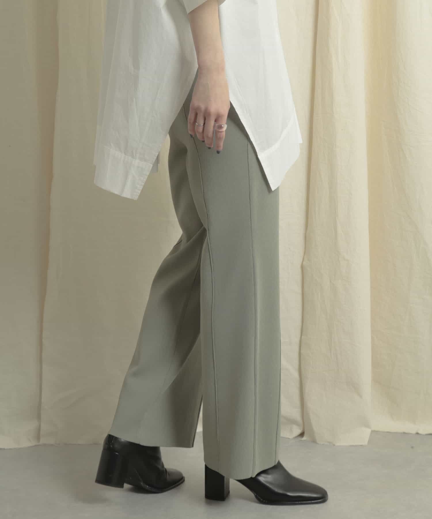 センターシームニットパンツ L.KHAKI one