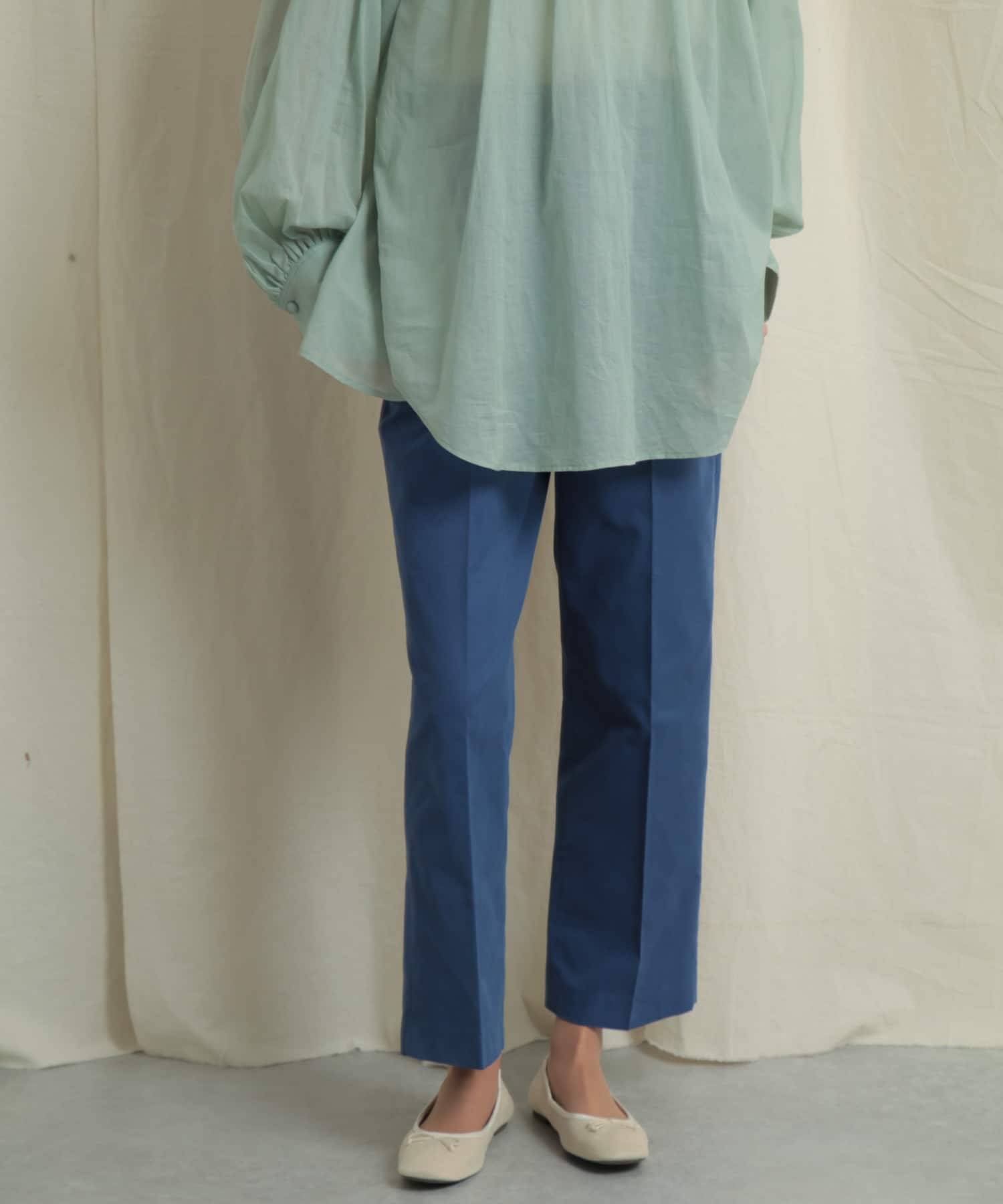 バックスリットストレートワイドパンツ ROYAL BLUE S