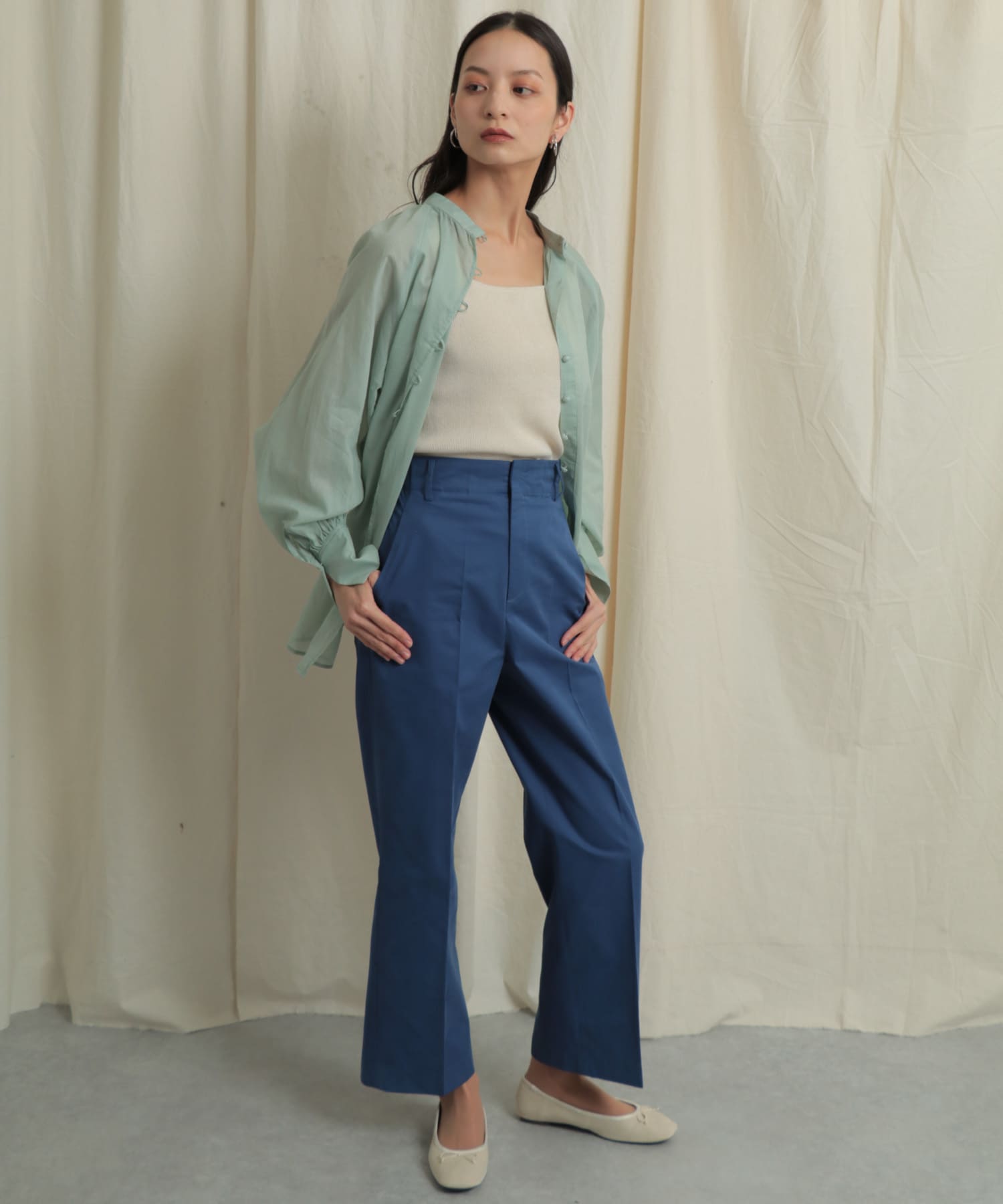 バックスリットストレートワイドパンツ ROYAL BLUE S