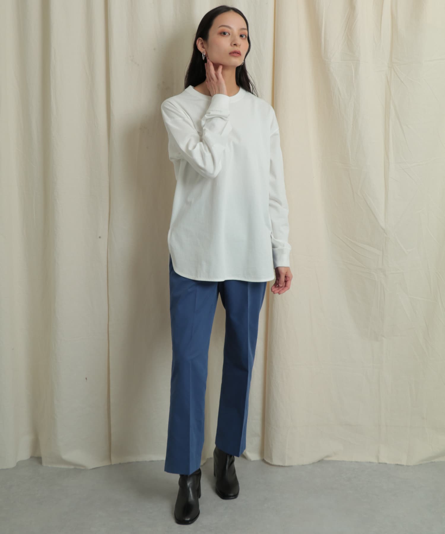 バックスリットストレートワイドパンツ ROYAL BLUE M