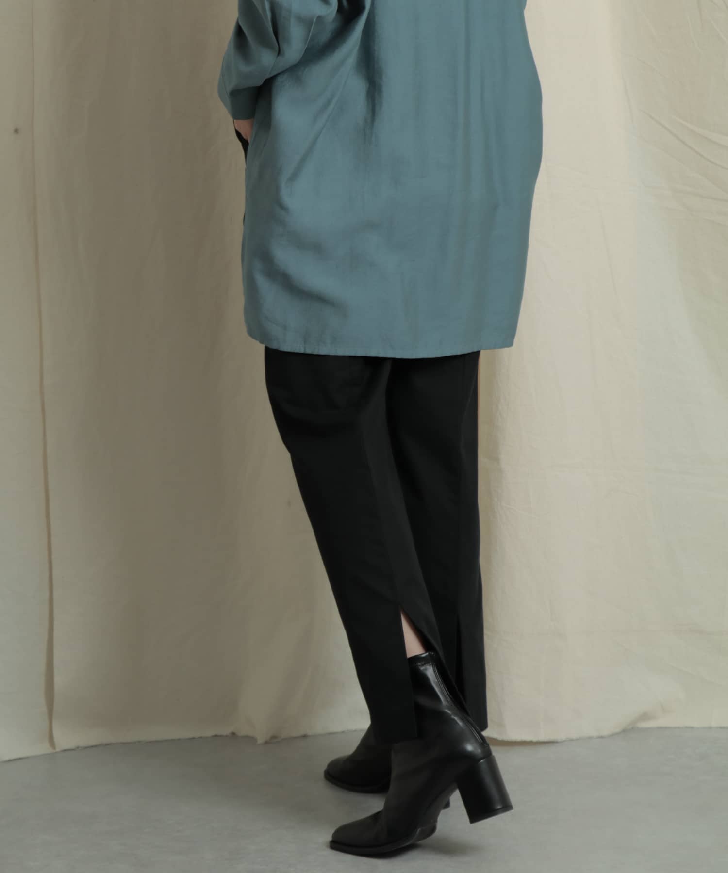 バックスリットストレートワイドパンツ BLACK S