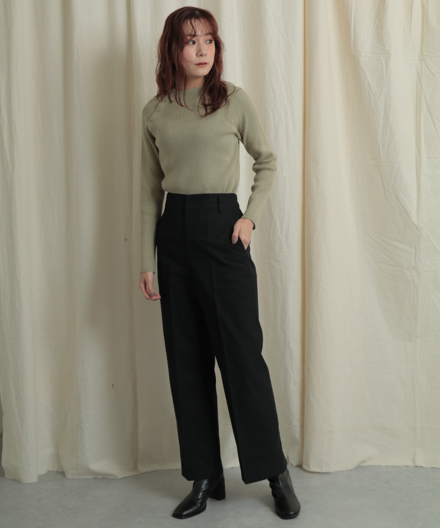 バックスリットストレートワイドパンツ BLACK M