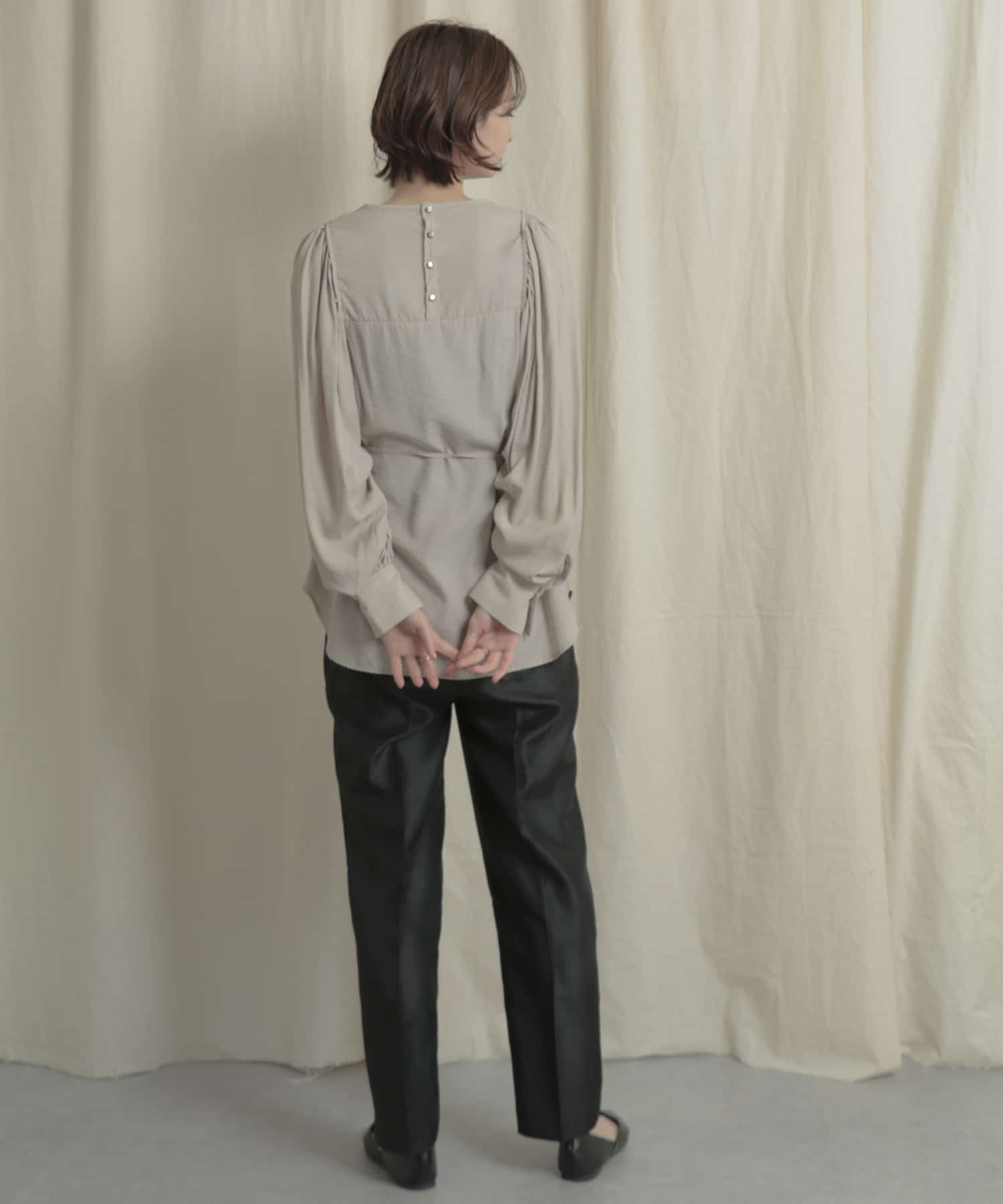 『Tallサイズあり』シャンタンテーパードパンツ BLACK S