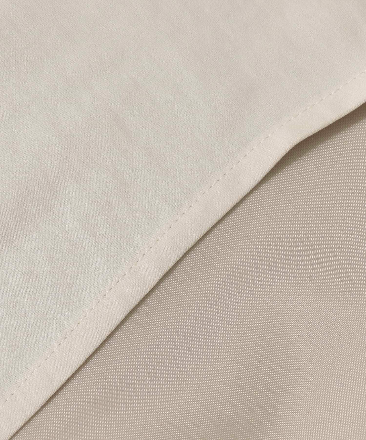 サテンストレートナロースカート IVORY one