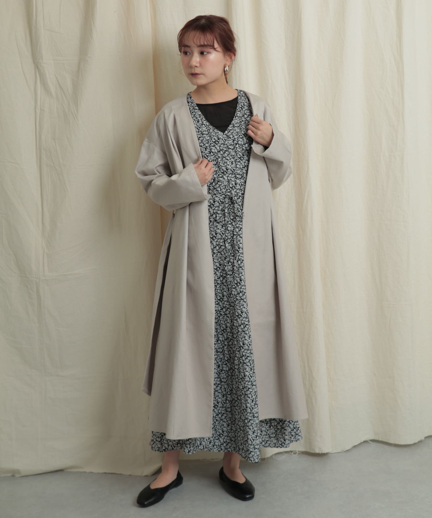 フラワープリントワンピース BLACK one