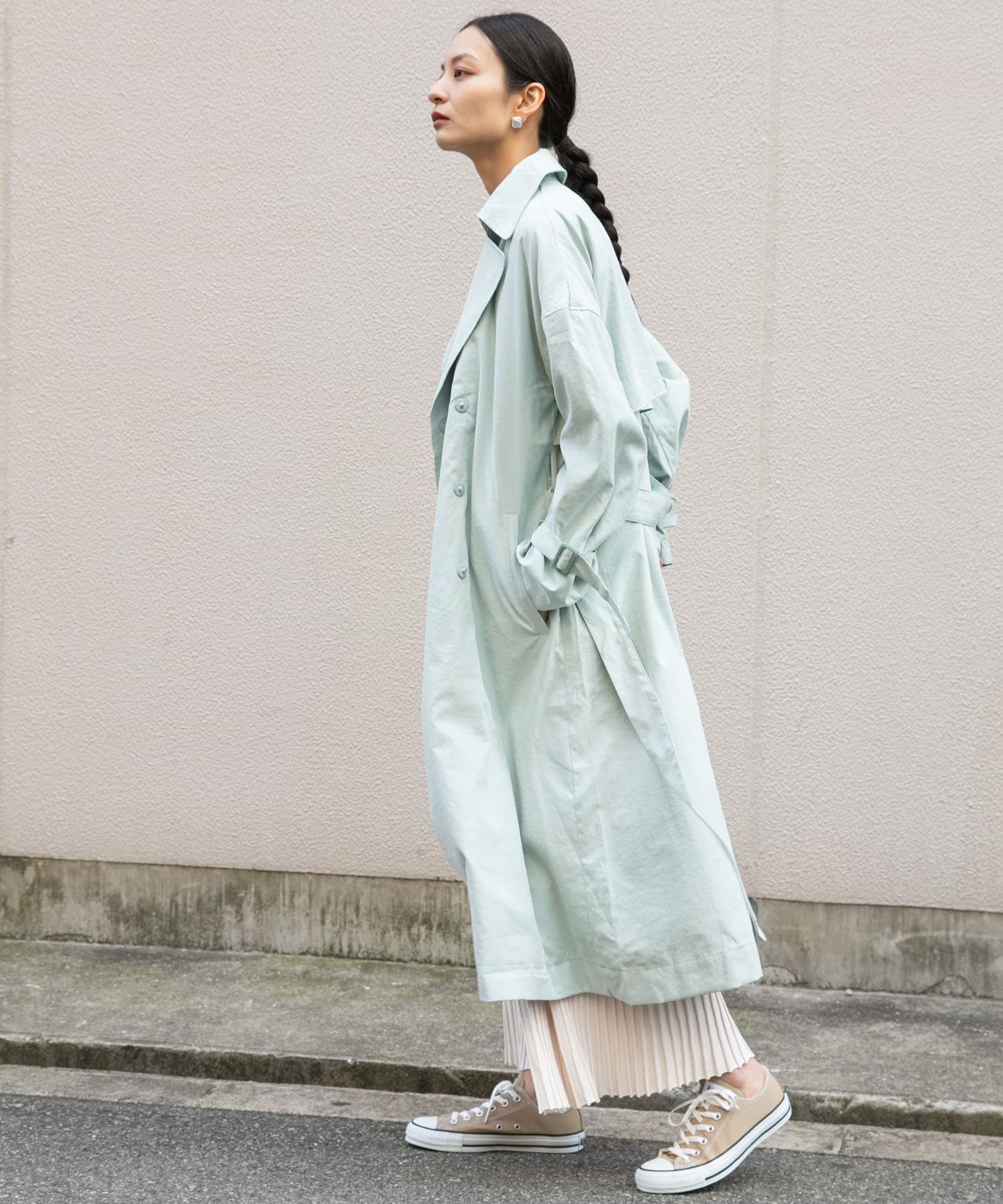 ボリュームスリーブトレンチコート L.GREEN one