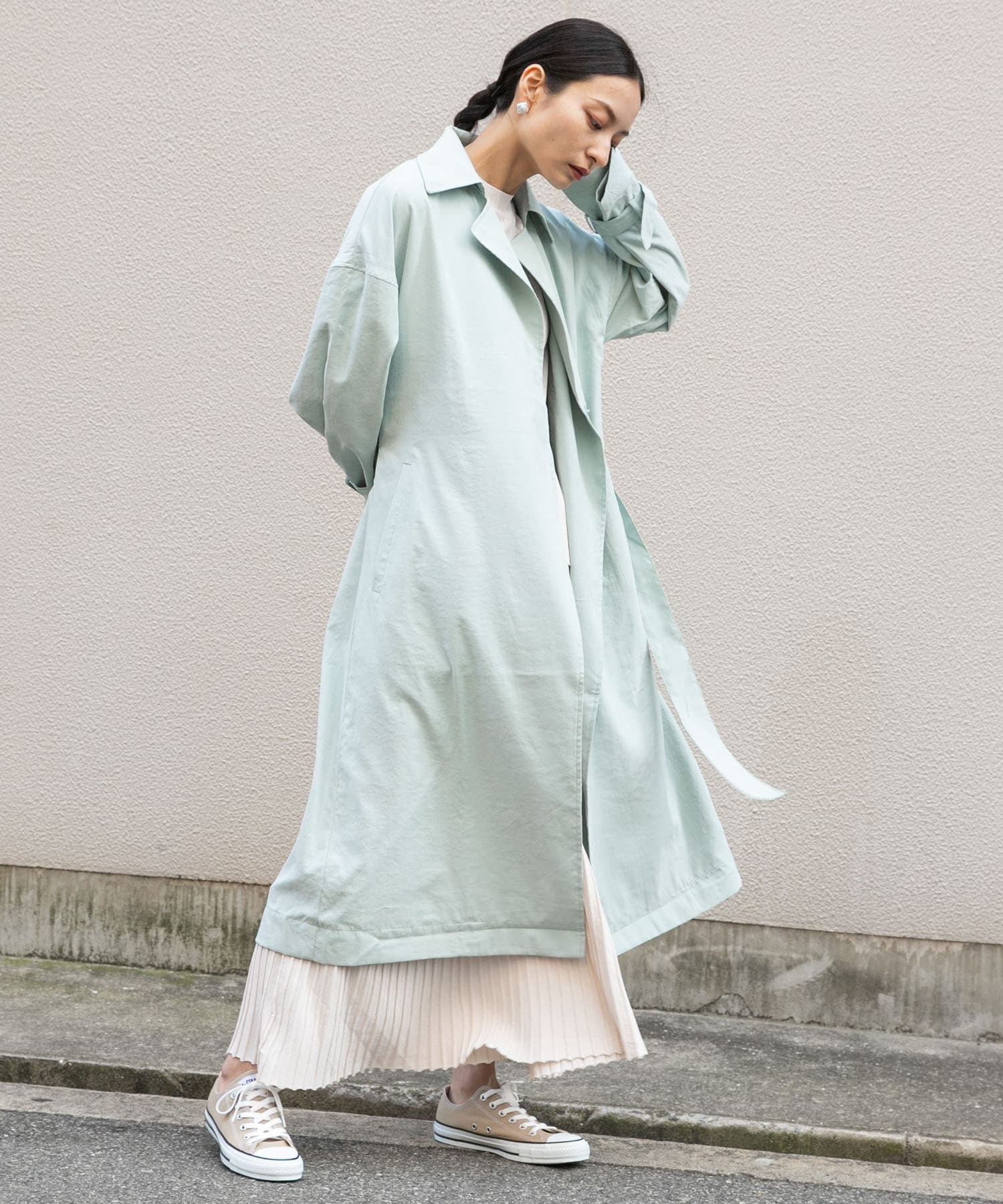 ボリュームスリーブトレンチコート L.GREEN one