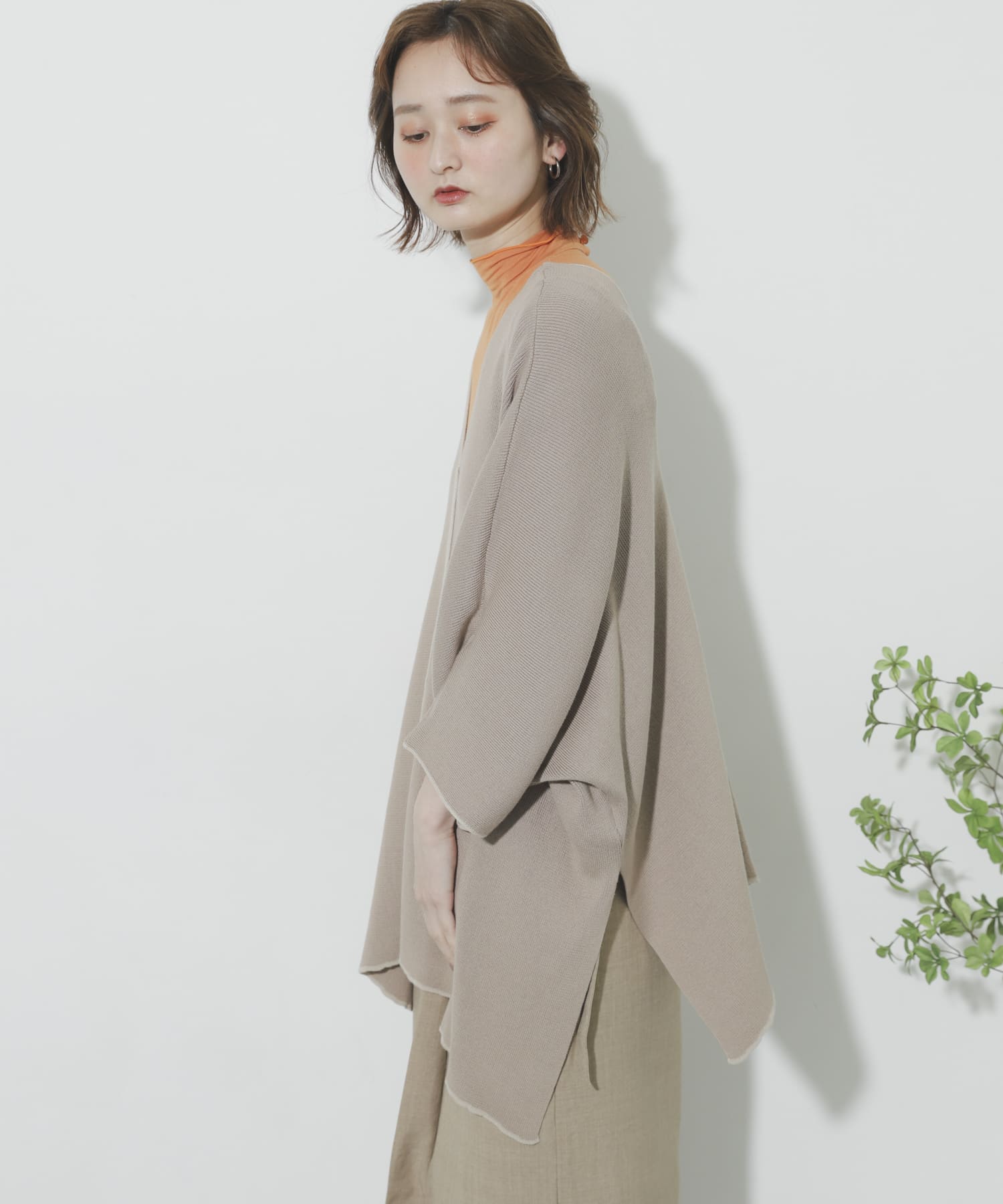 カラーリンキングポンチョセーター BEIGE one