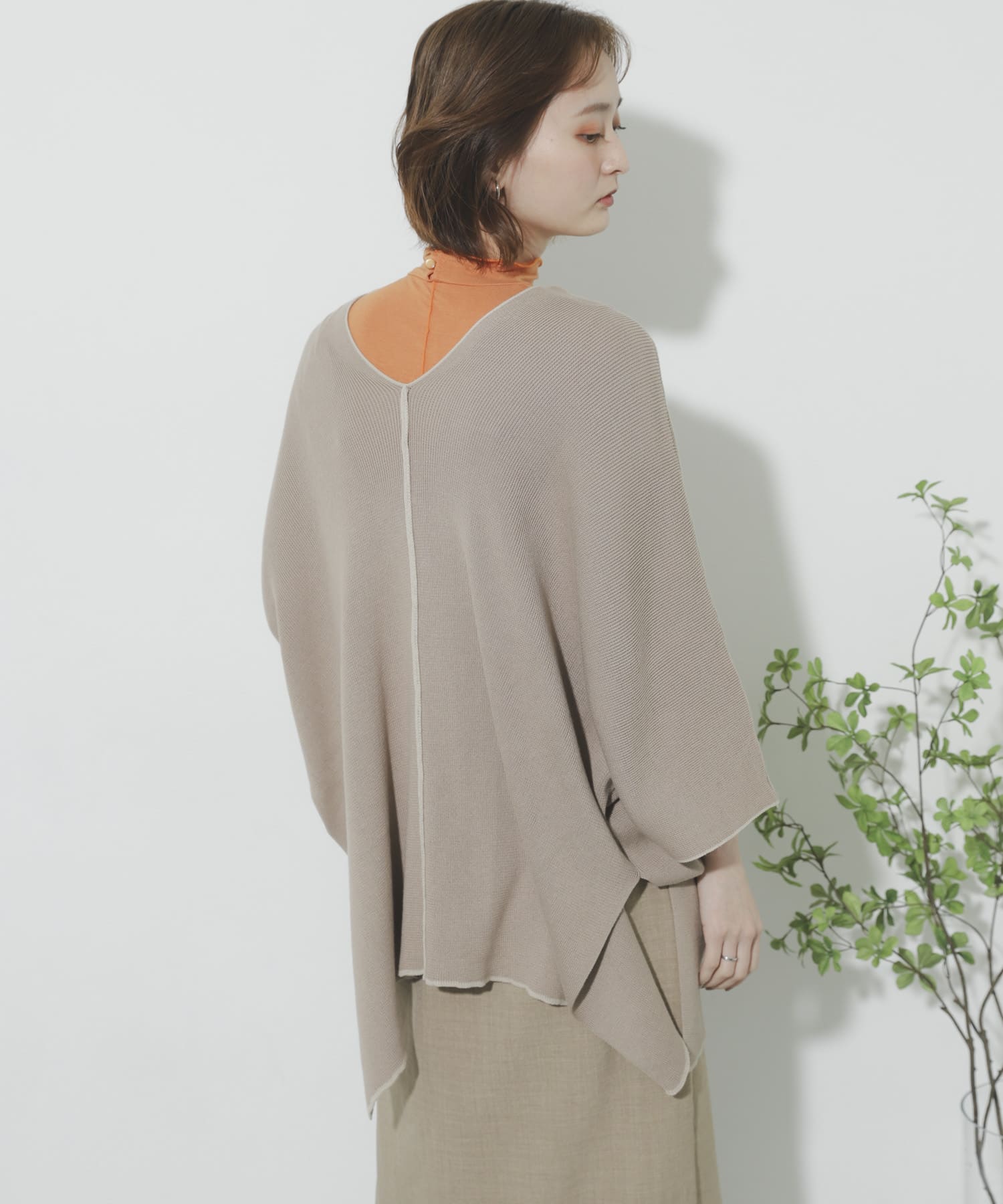 カラーリンキングポンチョセーター BEIGE one