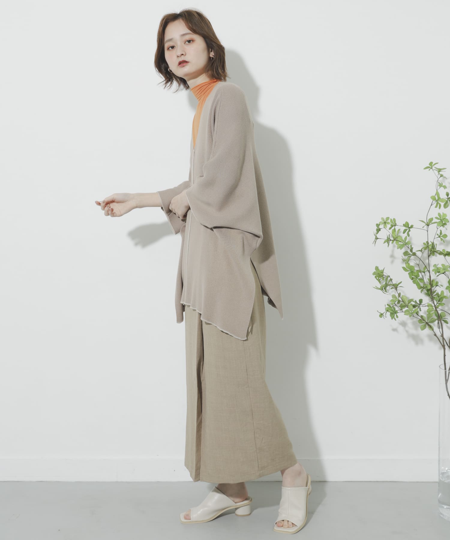 カラーリンキングポンチョセーター BEIGE one