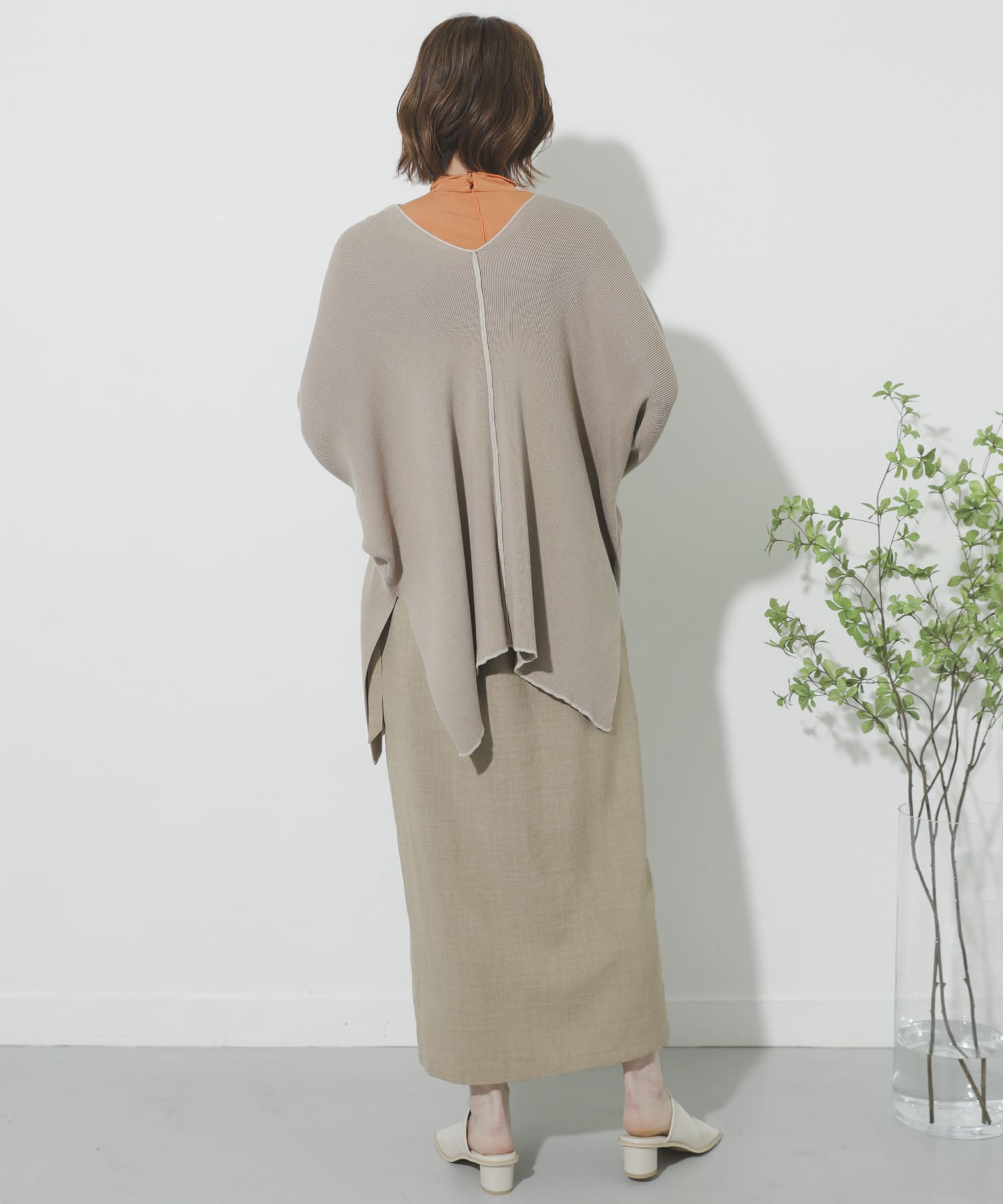 カラーリンキングポンチョセーター BEIGE one