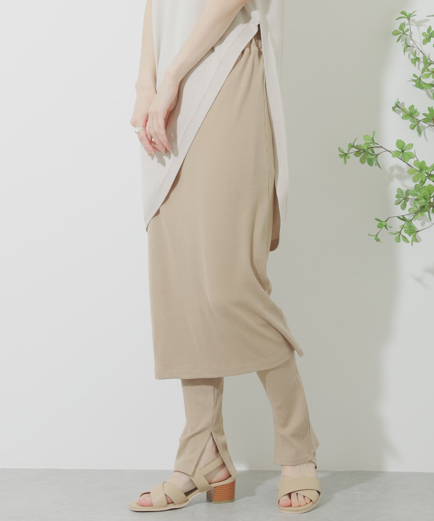 カットスカートレギンス BEIGE one