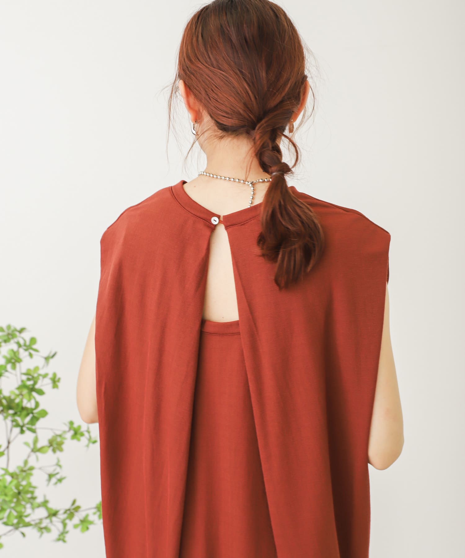 バックタックロングワンピース L.BROWN one