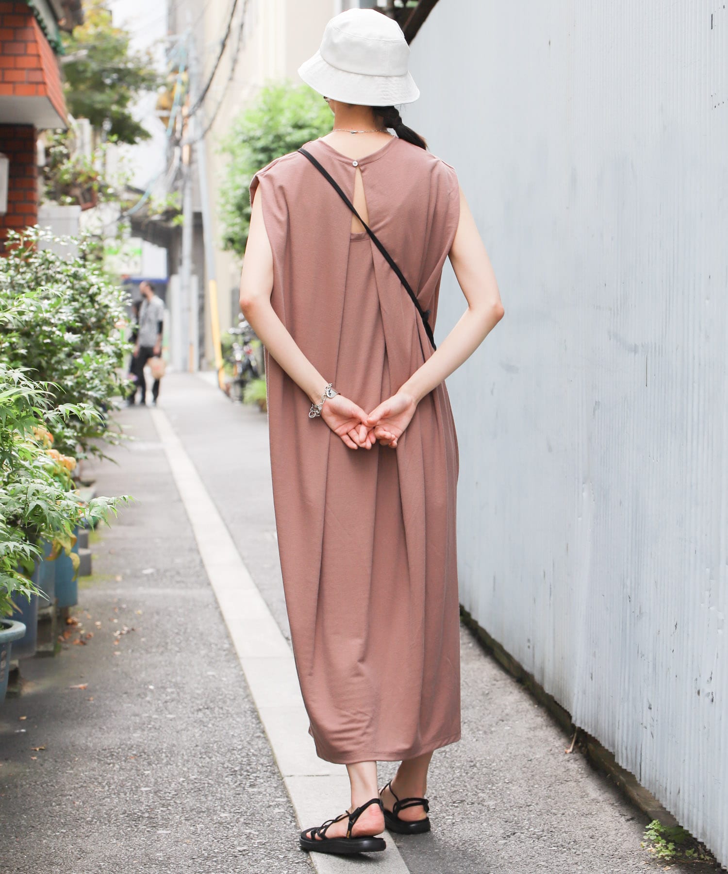 バックタックロングワンピース PINK one