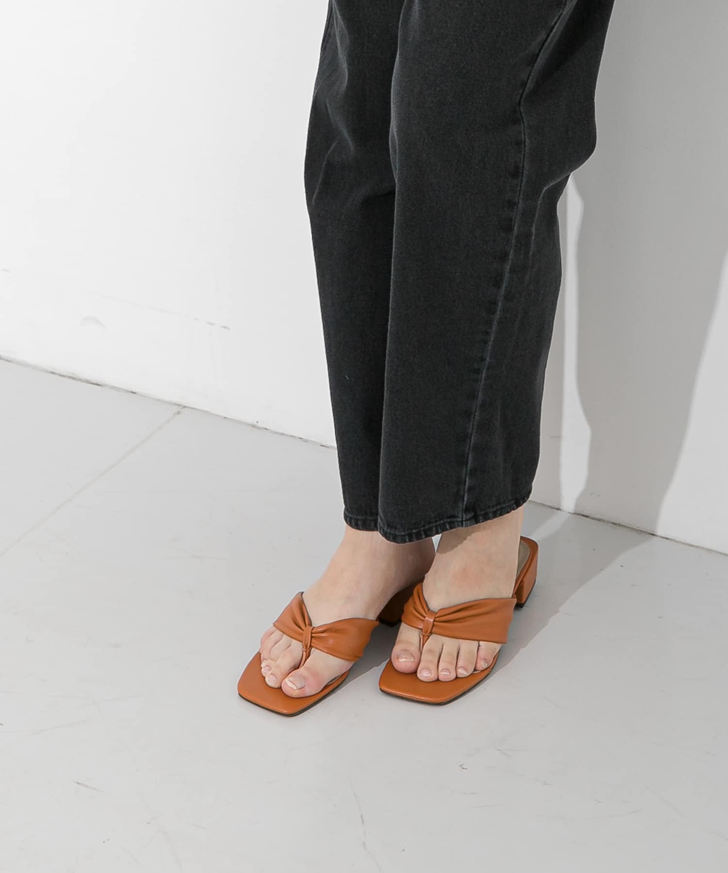 ブロックヒールハナオサンダル ORANGE S