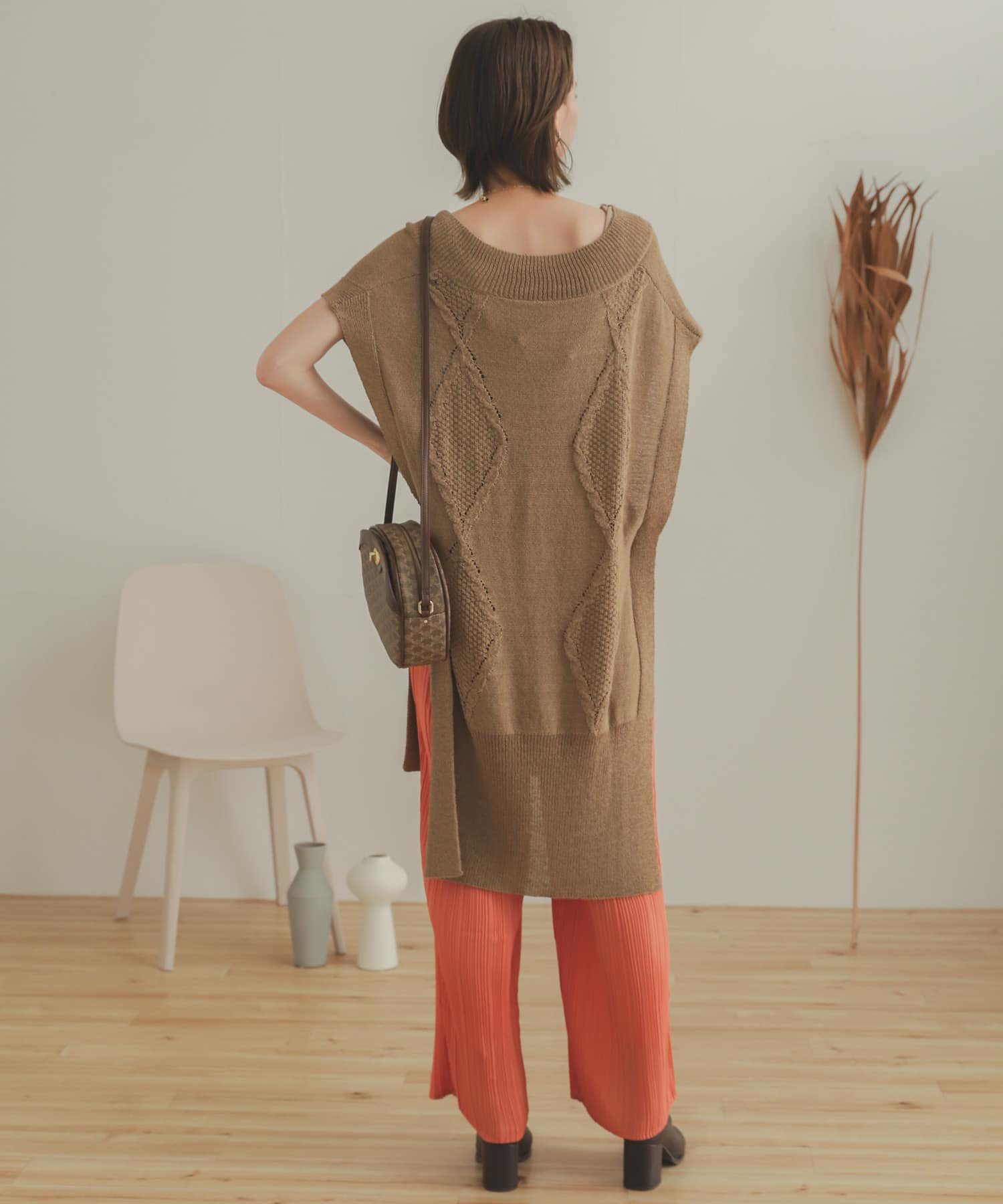 ロングケーブルベスト BEIGE one