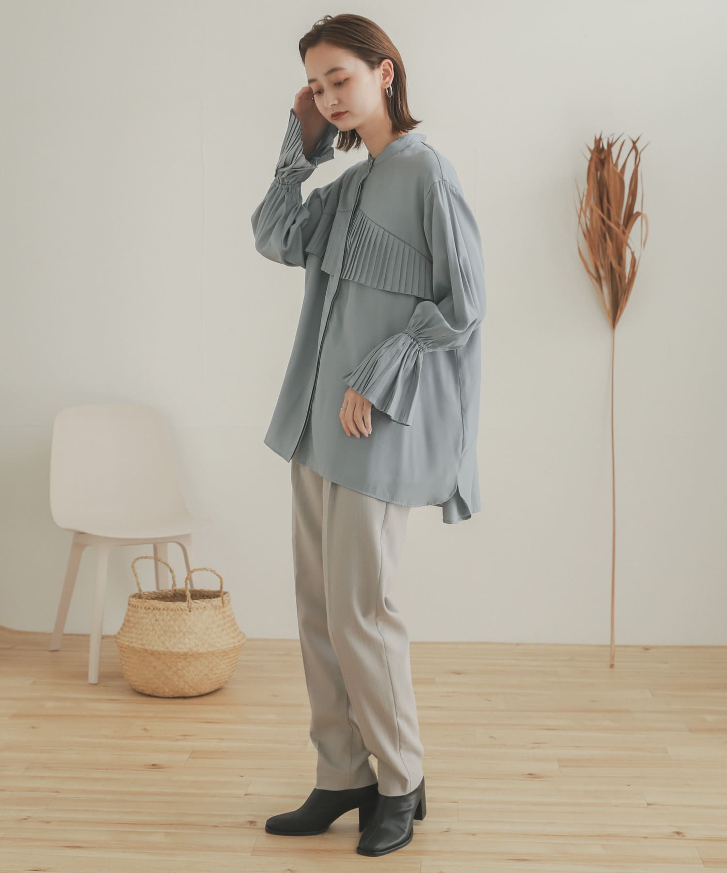 ヘリンボンテーパードパンツ GREIGE M