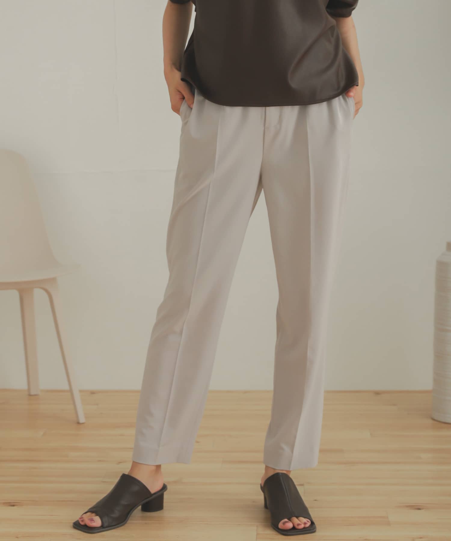 ジョーゼットテーパードパンツ GREIGE XS