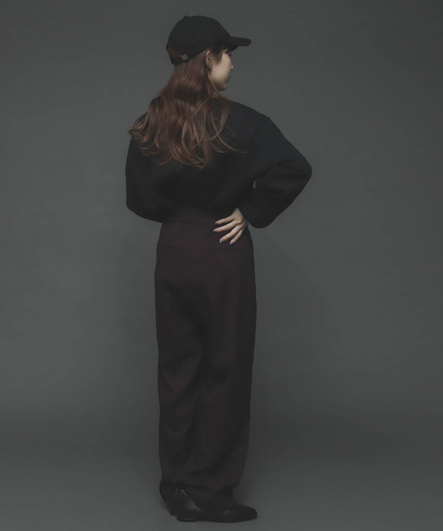 ハイウエストタックストレートパンツ BROWN M