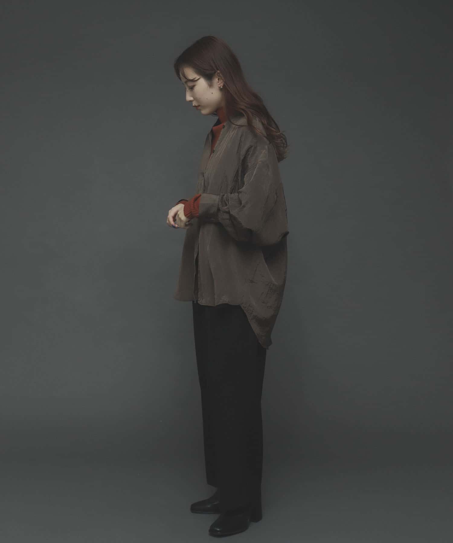 ハイウエストタックストレートパンツ BLACK M