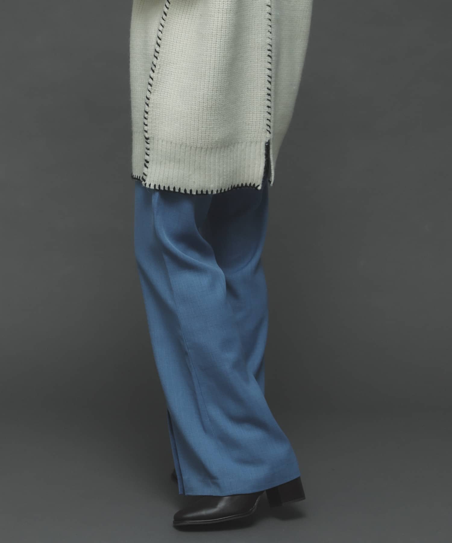 『TALLサイズあり』ウールライクセンターシームキックフレアパンツ BLUE XS