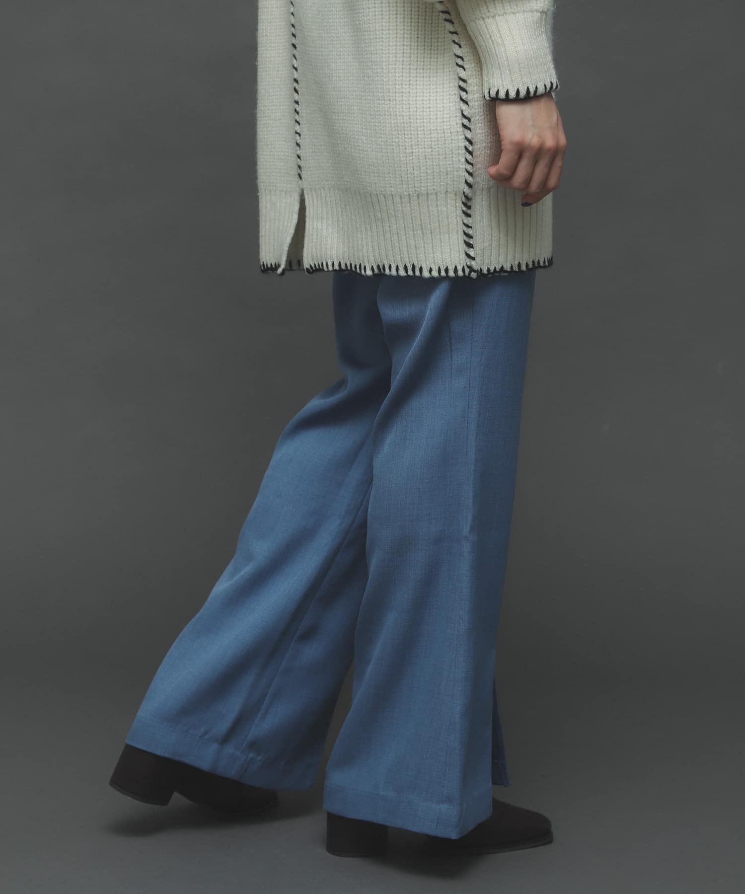 『TALLサイズあり』ウールライクセンターシームキックフレアパンツ BLUE XS