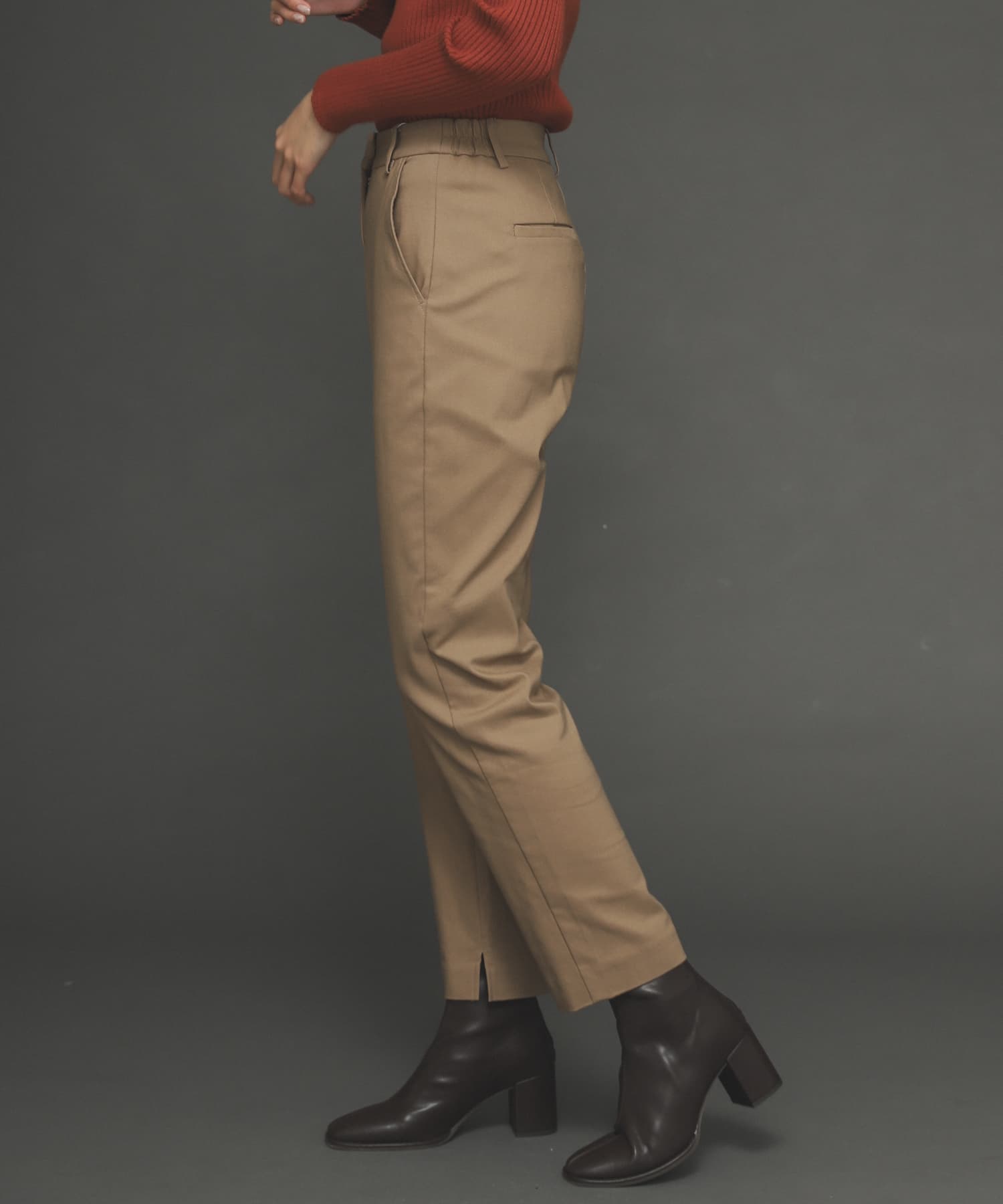 『TALLサイズあり』ストレッチスリムテーパードパンツ BEIGE S