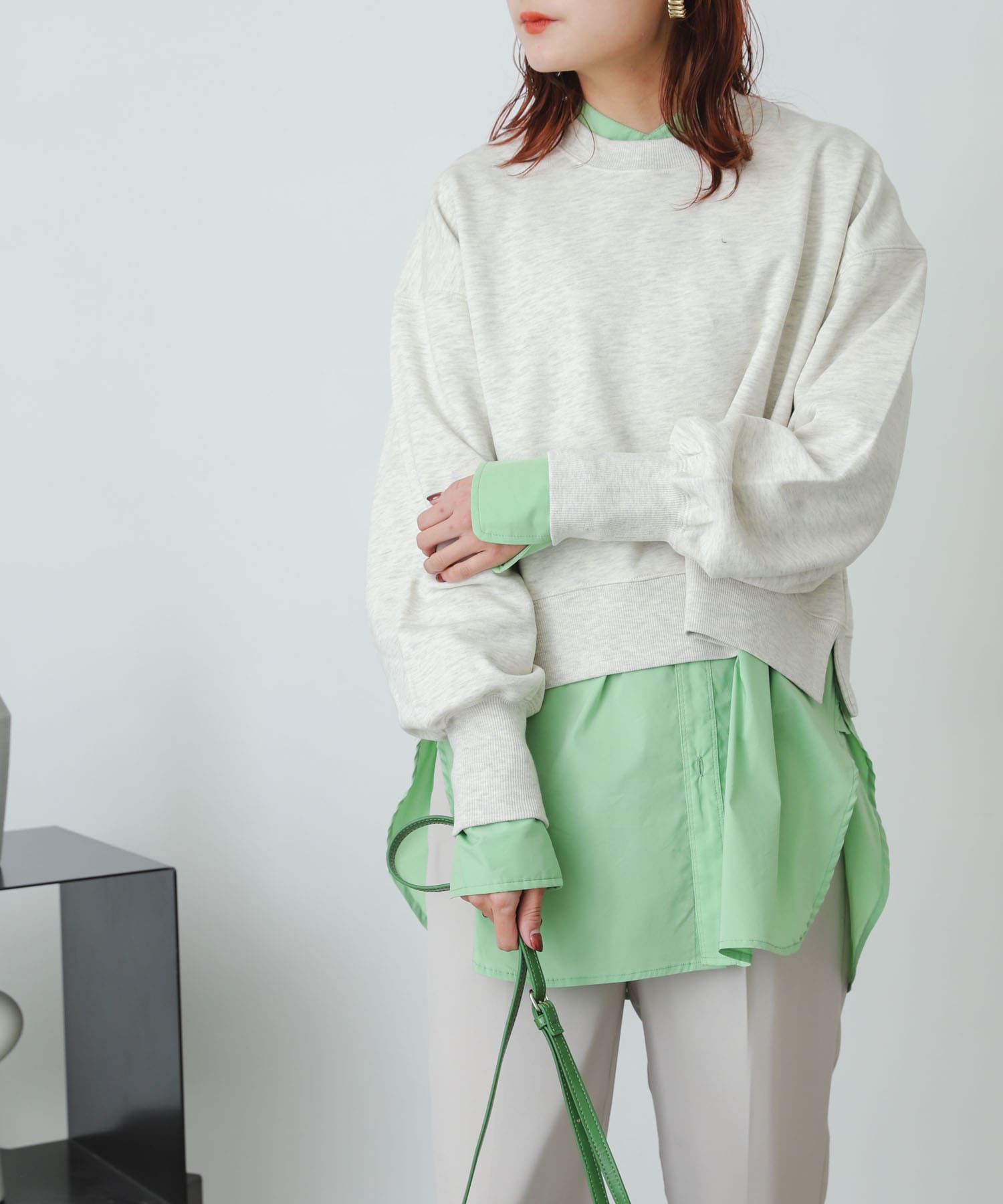 GREEN