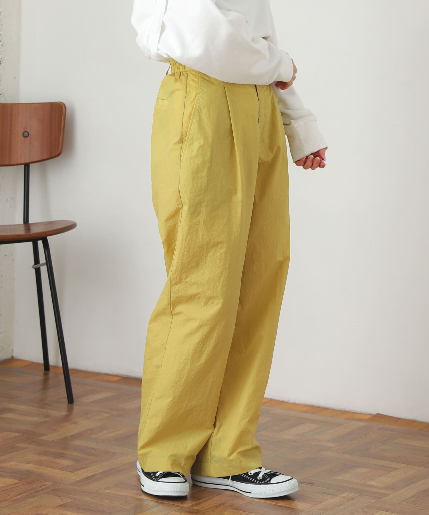 ハイウエストタックパンツ YELLOW M