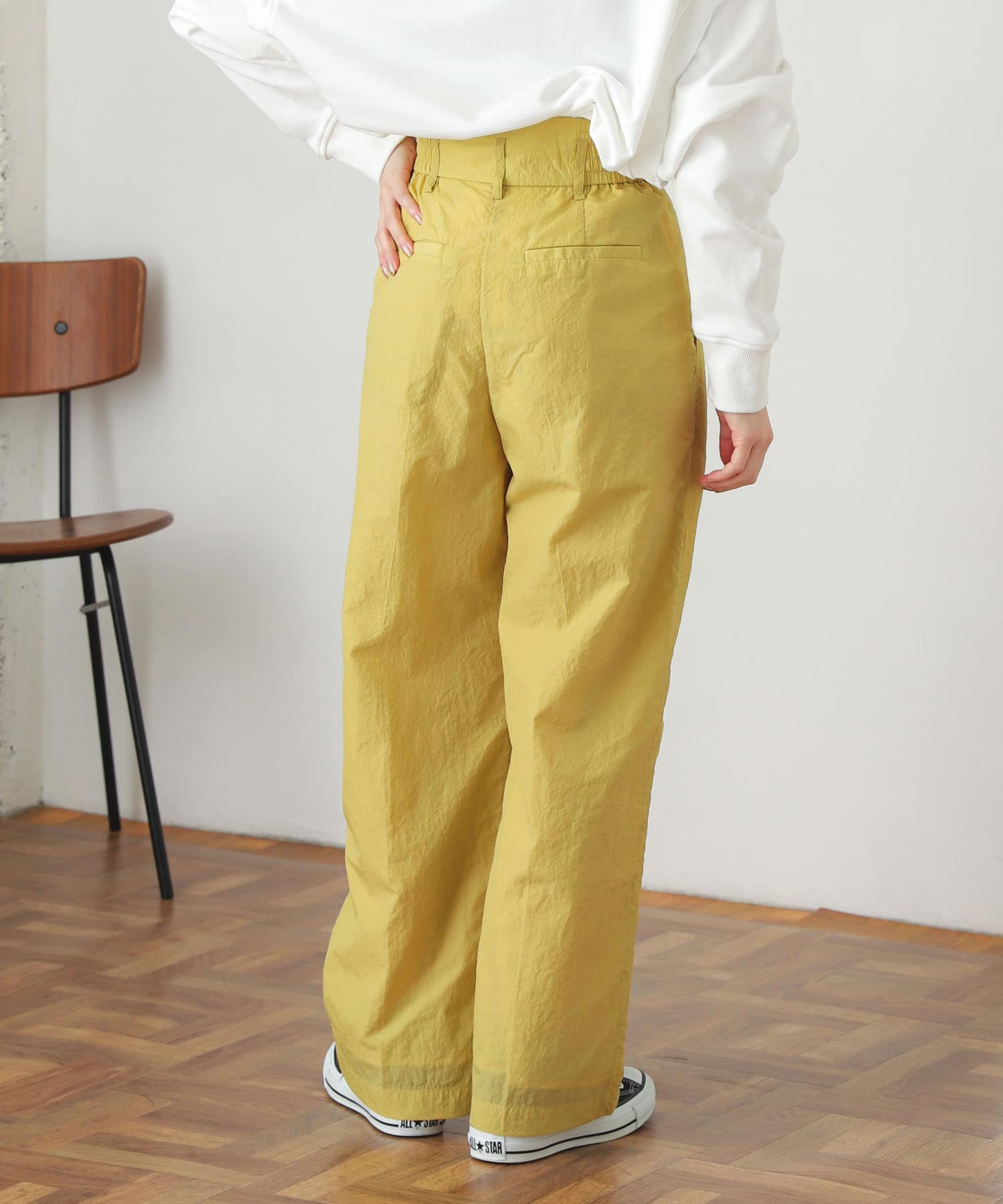 ハイウエストタックパンツ YELLOW M