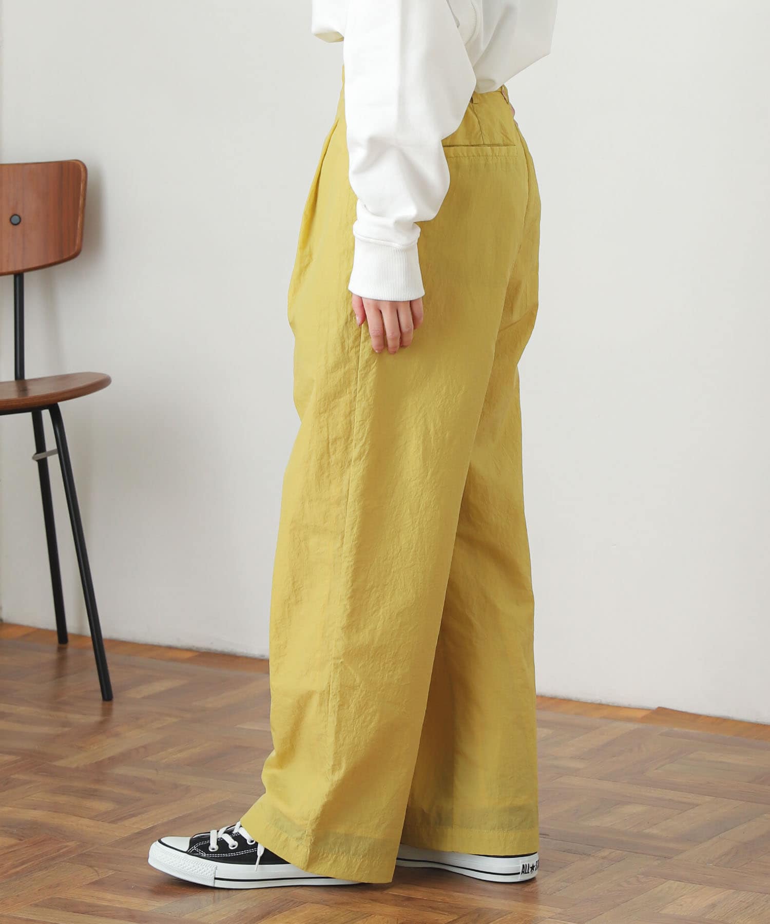 ハイウエストタックパンツ YELLOW M