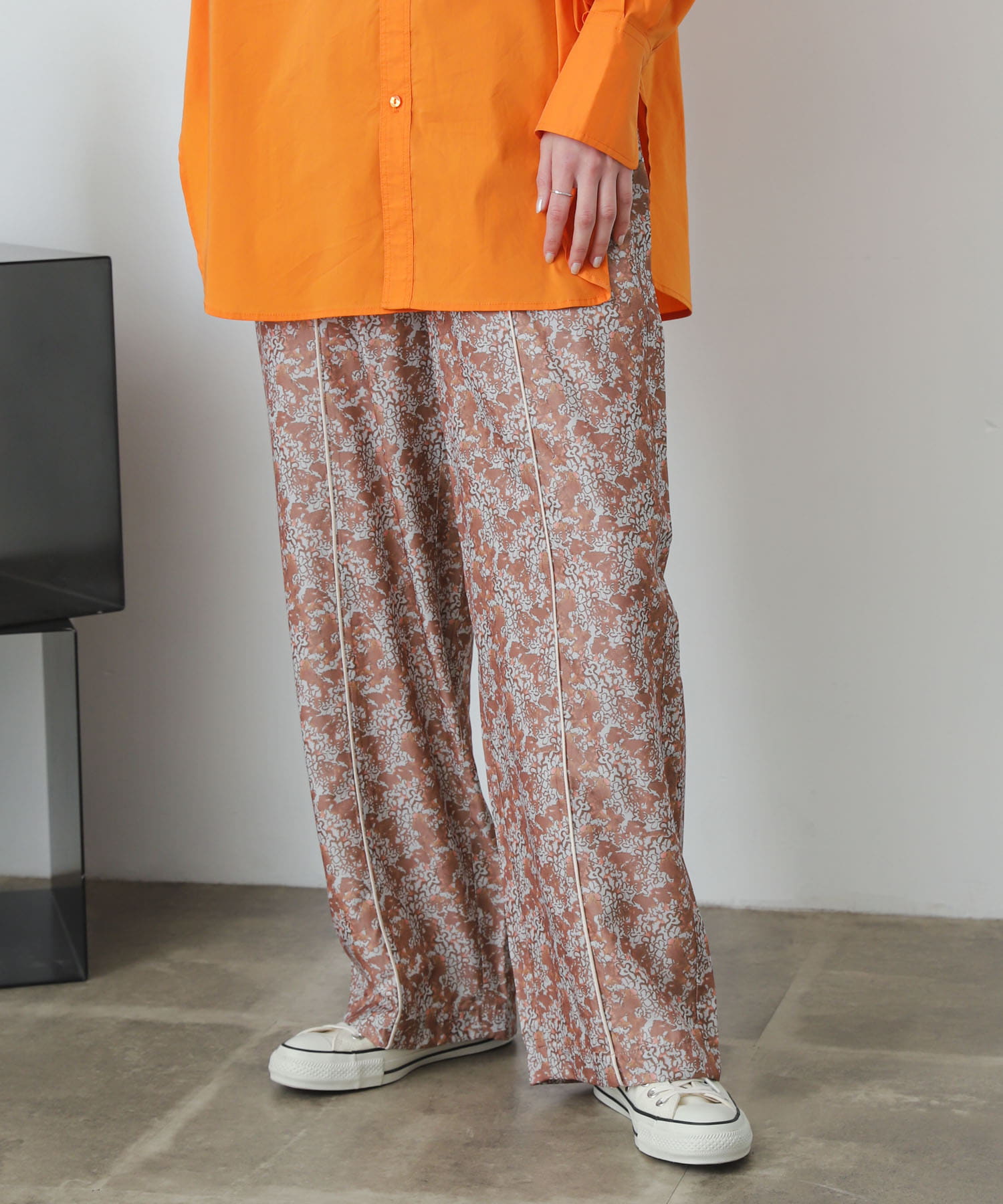 アートフラワーパイピングパンツ CAMEL S