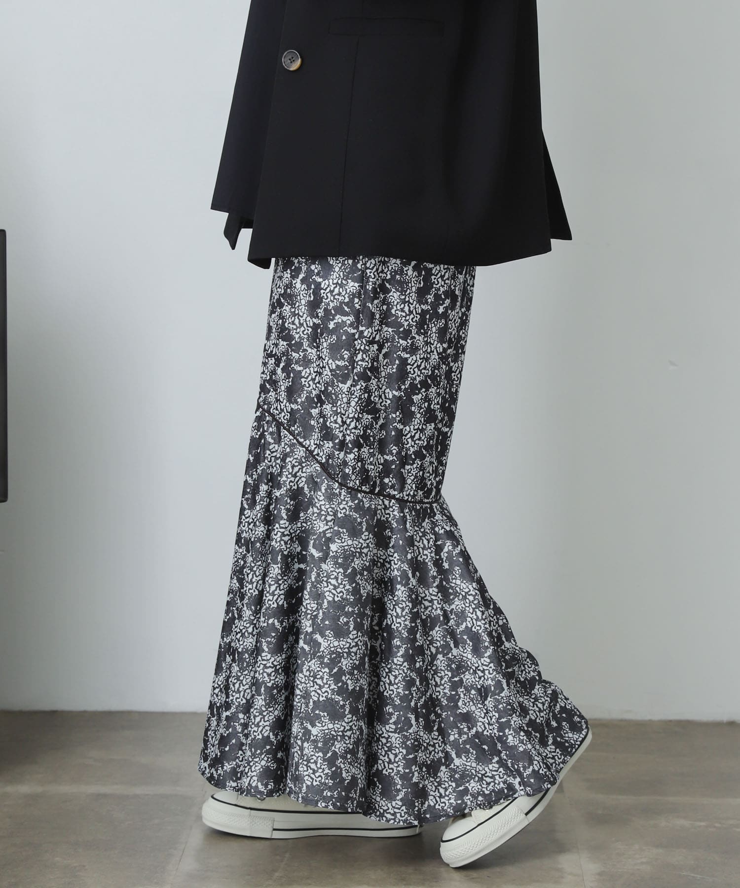 アートフラワーマーメイドスカート BLACK one