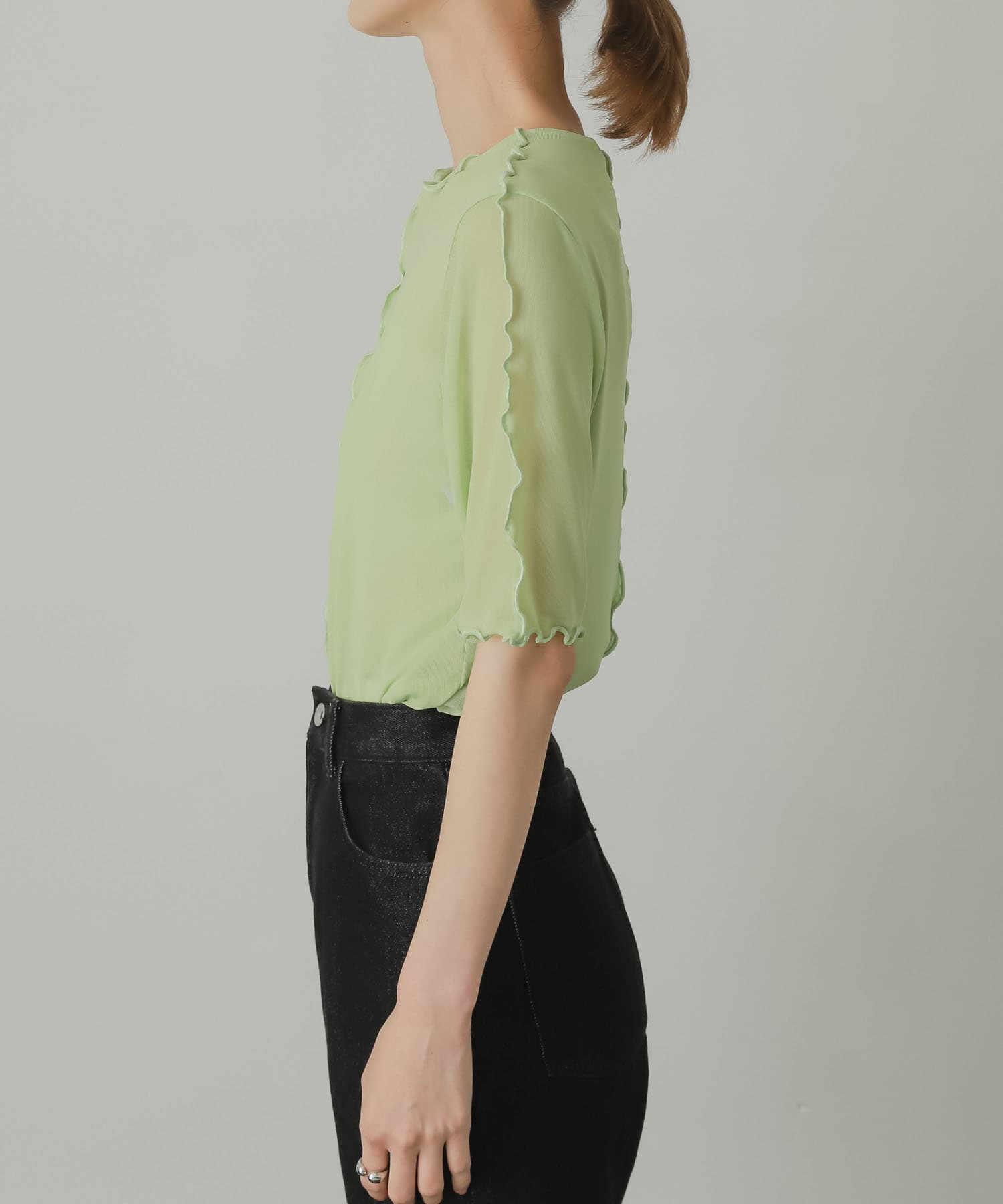 身長：169cm サイズ：one