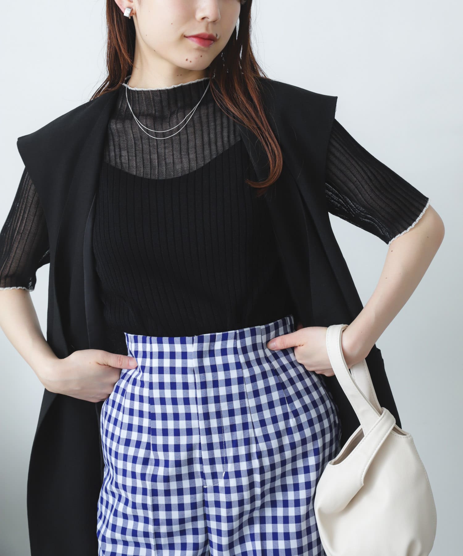 身長：156cm サイズ：one