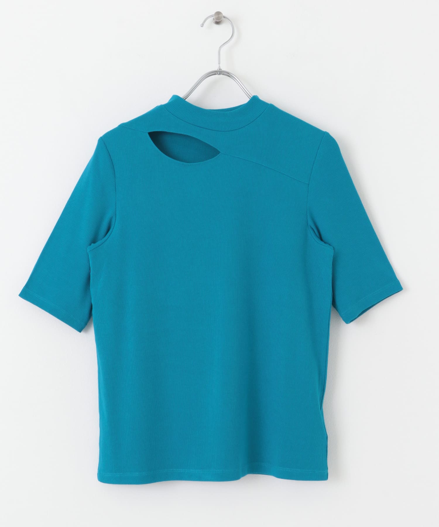 デコルテカットトップ L.BLUE one