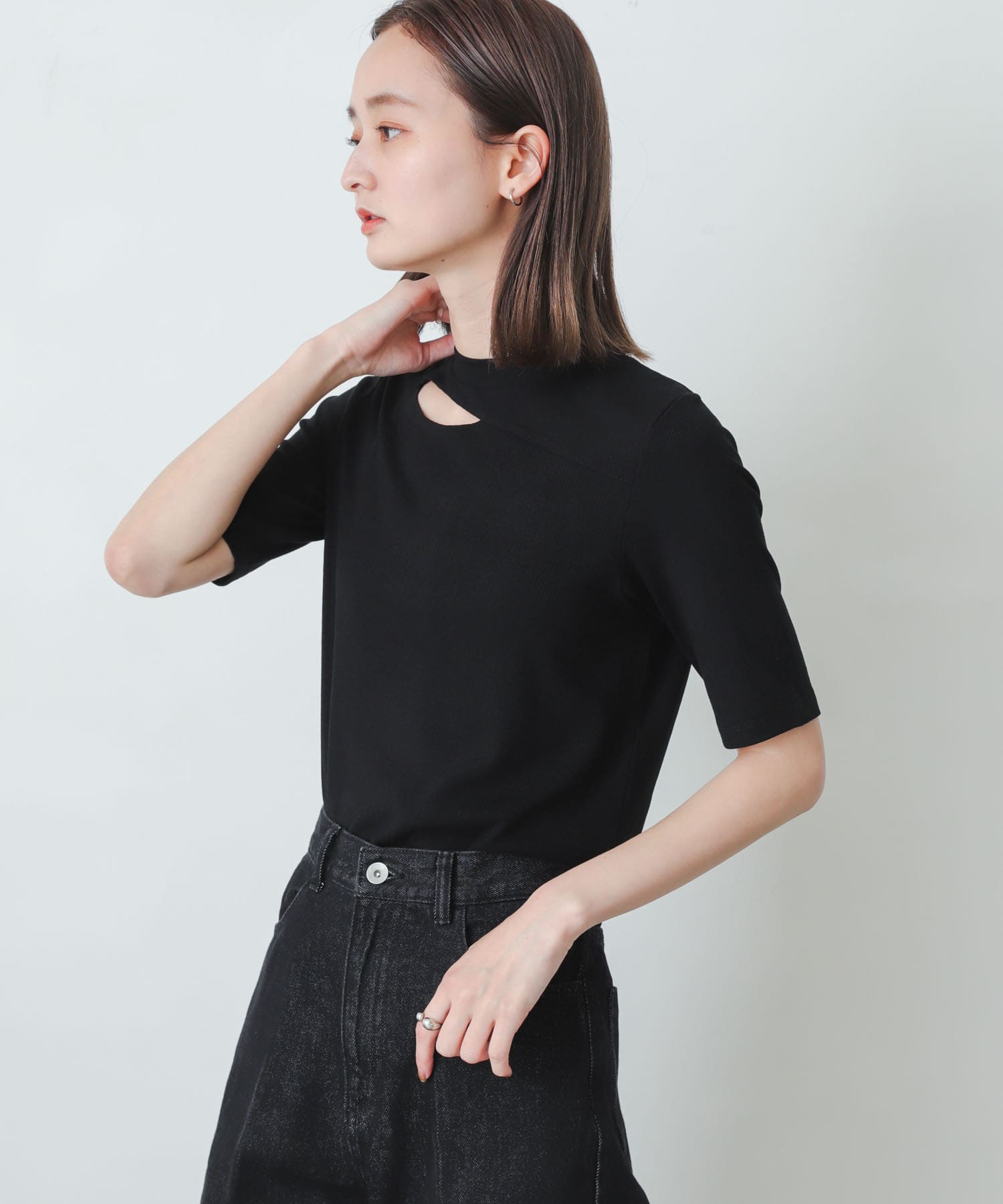 身長：169cm サイズ：one