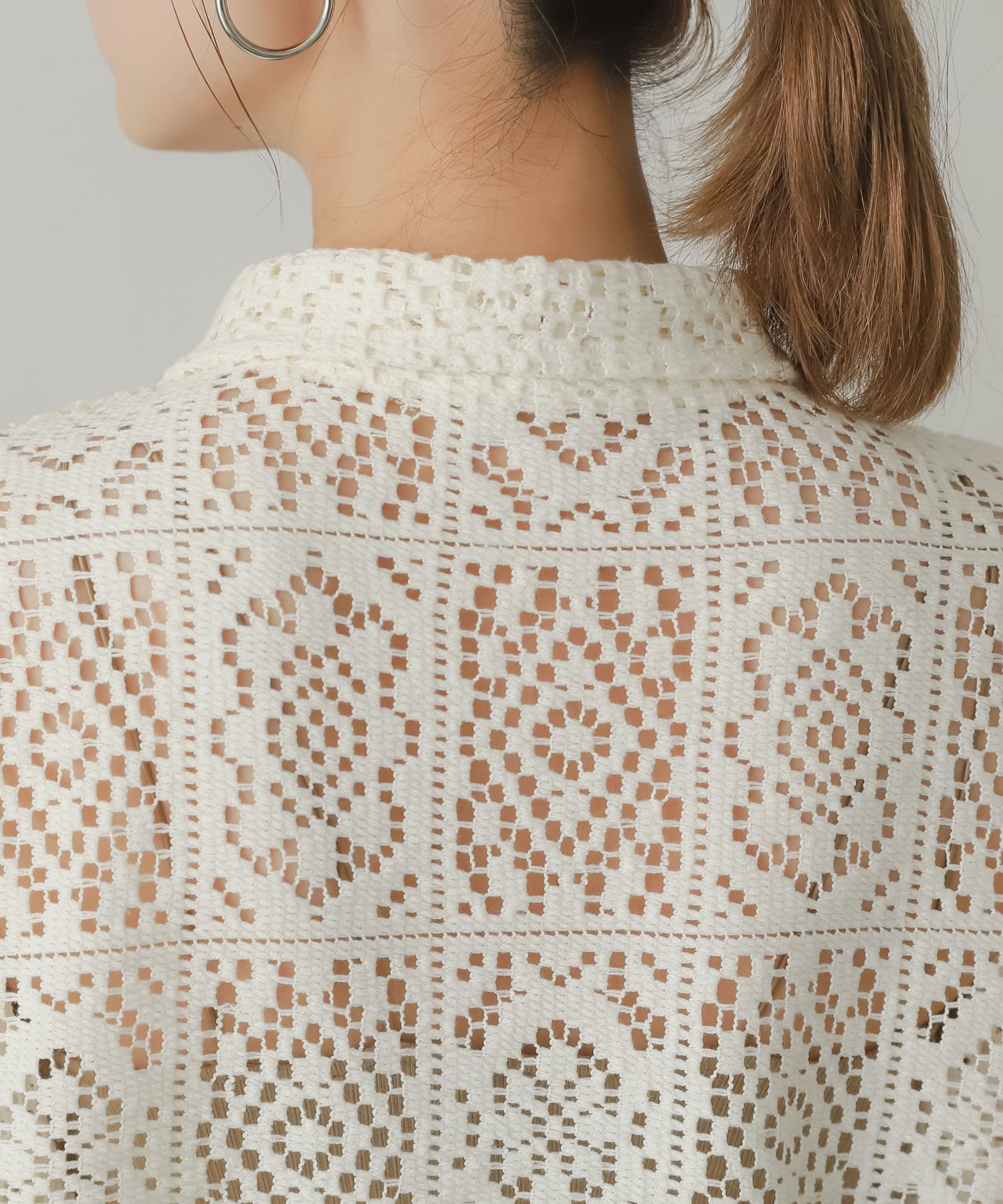 ブロックレースシャツ IVORY one