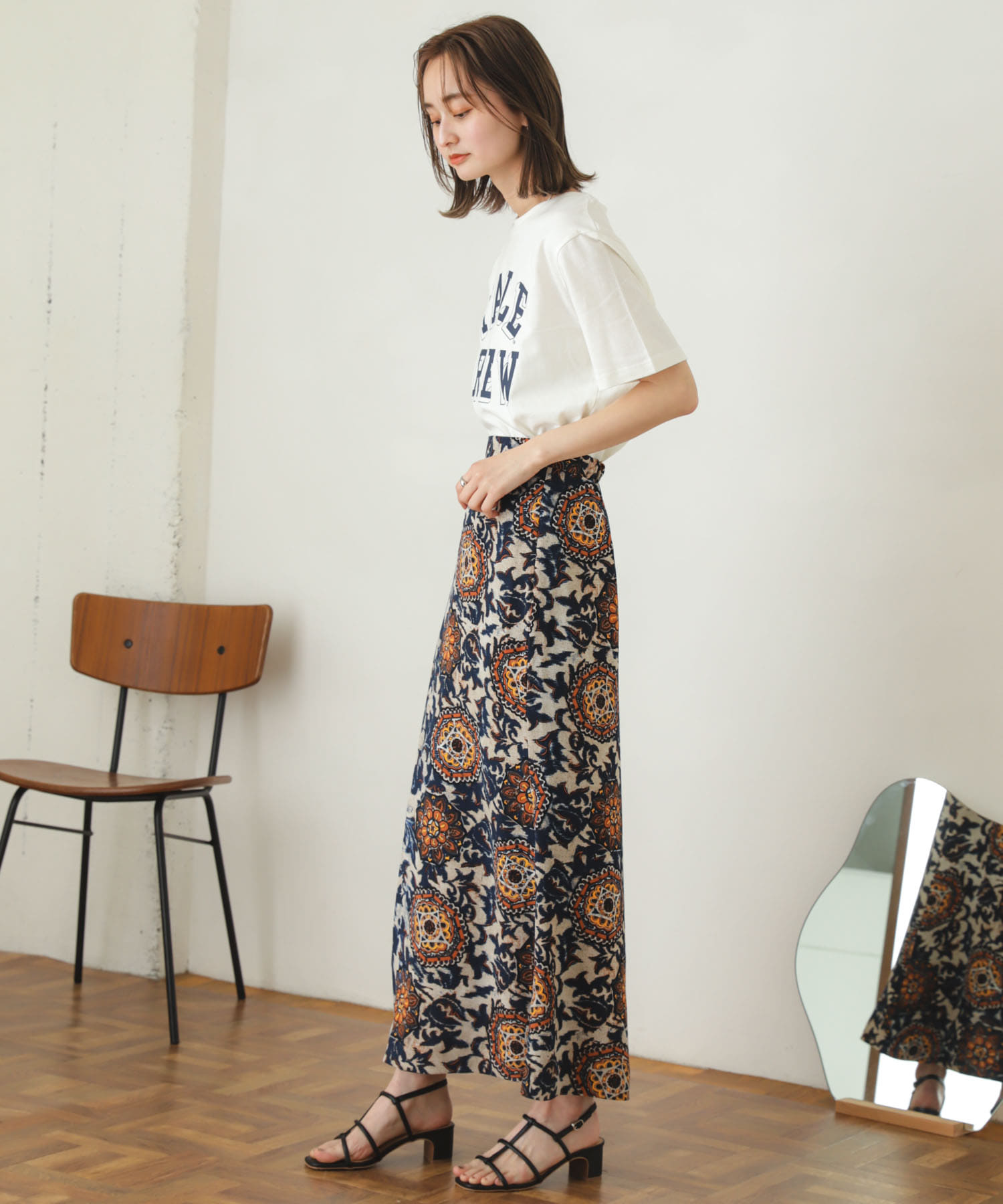 NVY×O.WHT